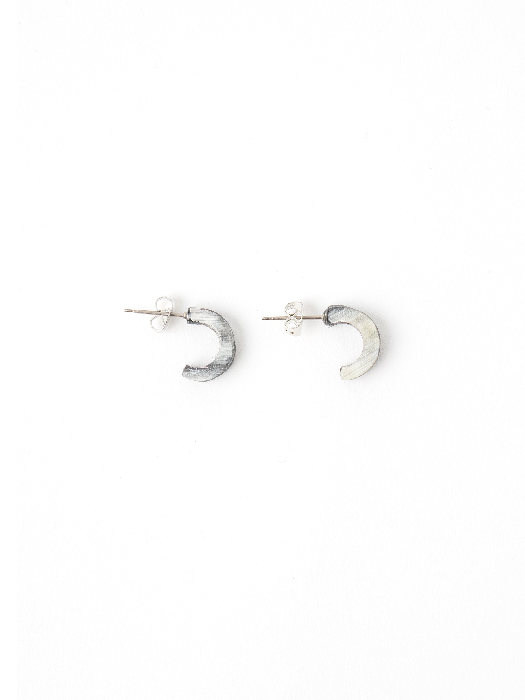 VIOLETTE ROOM | EARRINGS VRA25301