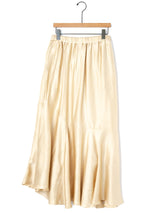 enrica | シルクサテンティアードスカート SKIRT087-2