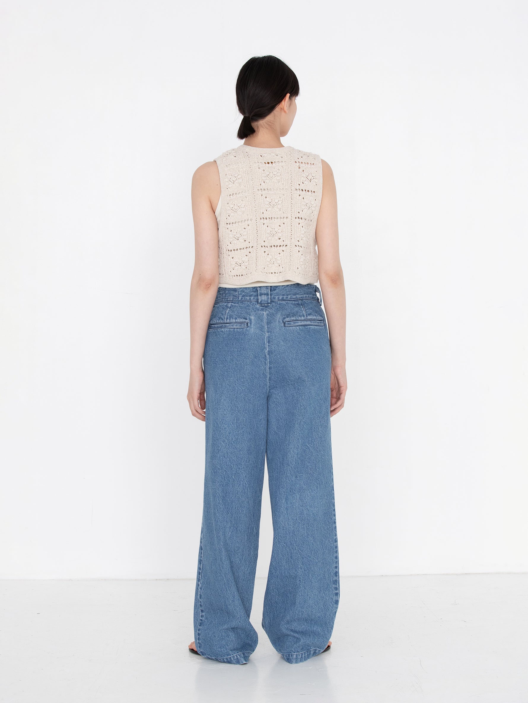 KURO | BIG TUCK DENIM TROUSER 963943