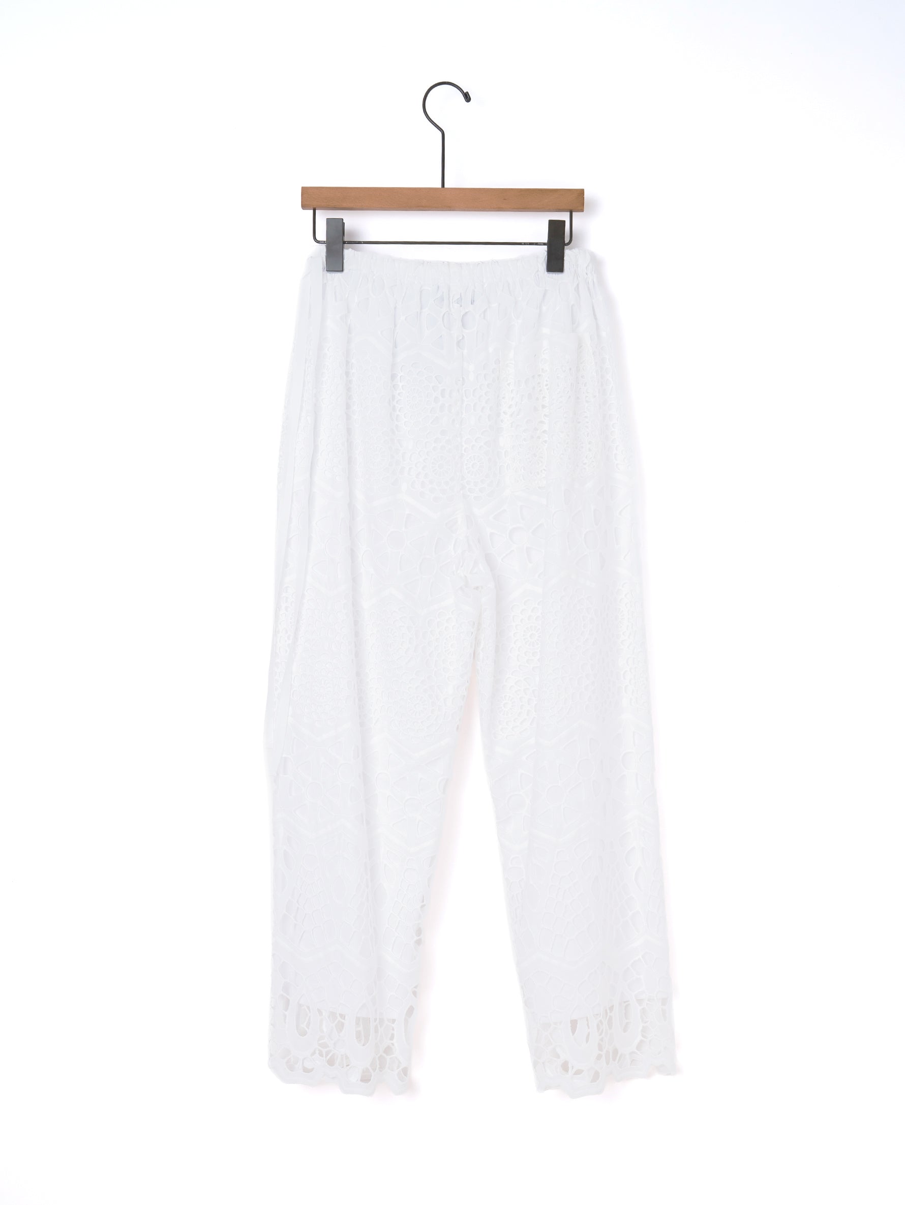 MATOKAMATOKA | MBFS-006 カットワークレースTROUSERS 3861416006