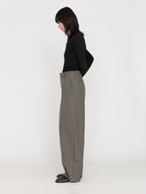 BOWTE | BLUEFACED WORSTED HARD FINISHED FRONT INVERTED PLEATS TROUSERS 261-04-0005
