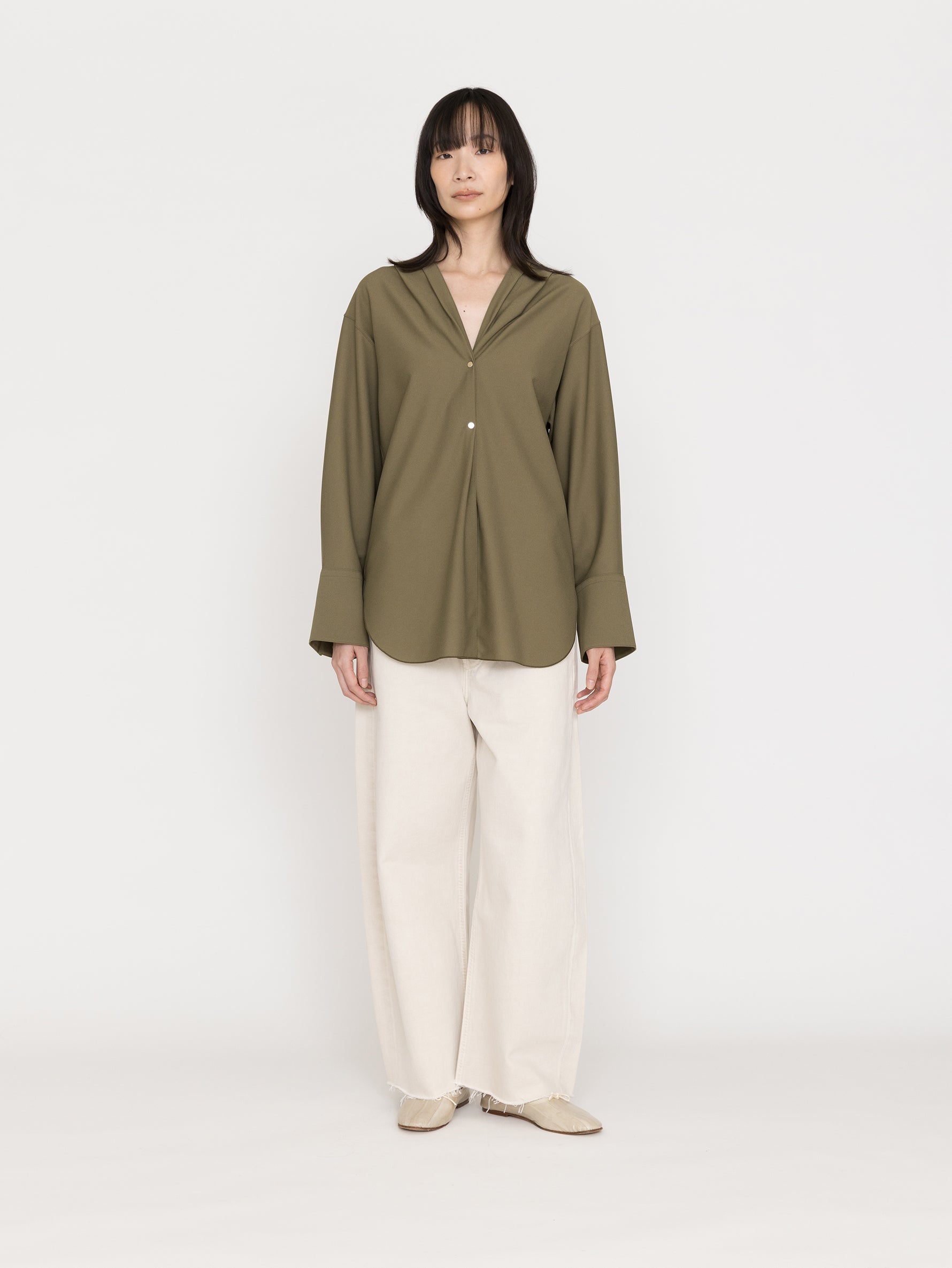 GGG | No Color Easy Shirt Jacket 02-01-1870