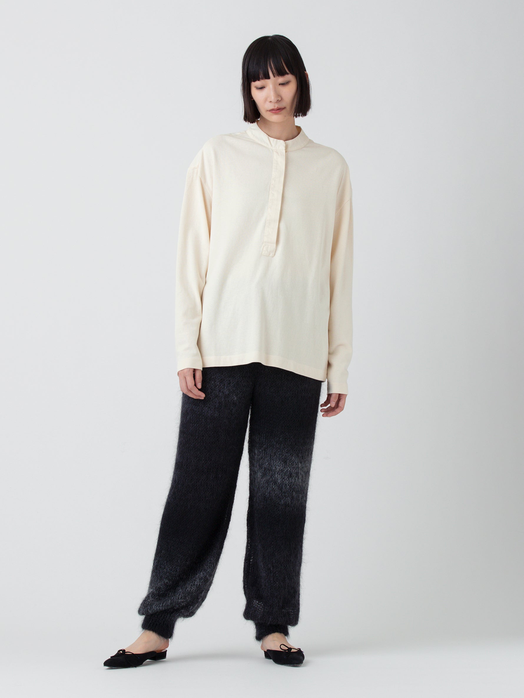 CHLOE STORA | ヘンリーネックロングTシャツ TSHIRT CACHOU