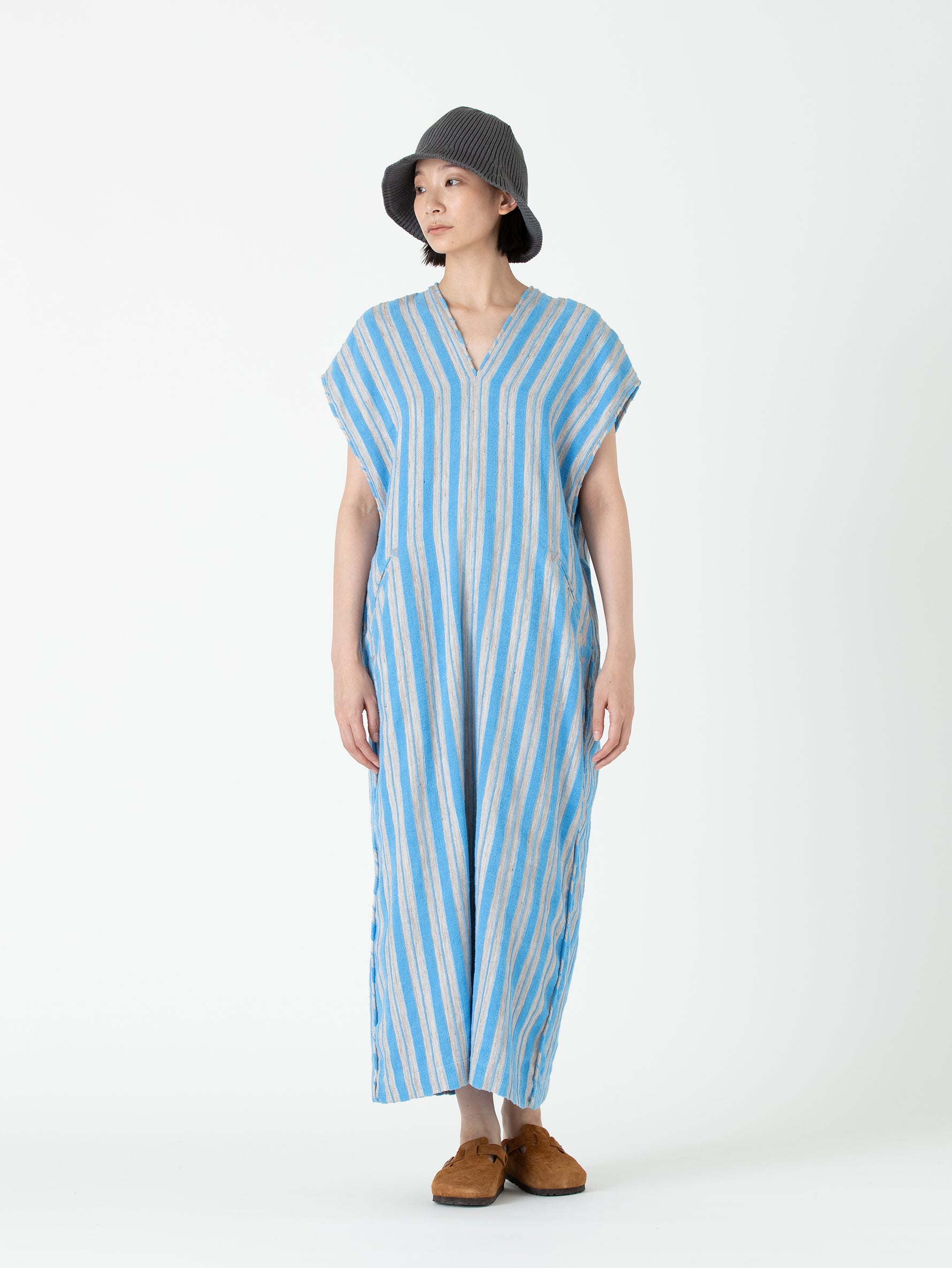 sana | ジャガードストライプVネックドレス