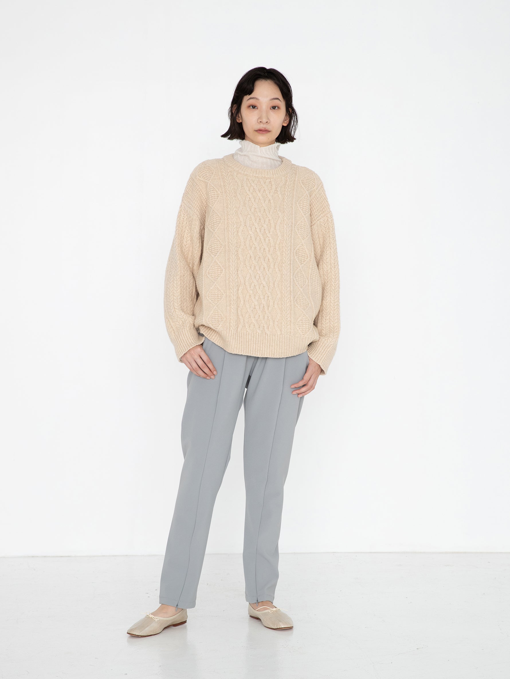 COGTHEBIGSMOKE | スリット付きナローレッグパンツ KAILEE ZIP SLIT TROUSERS