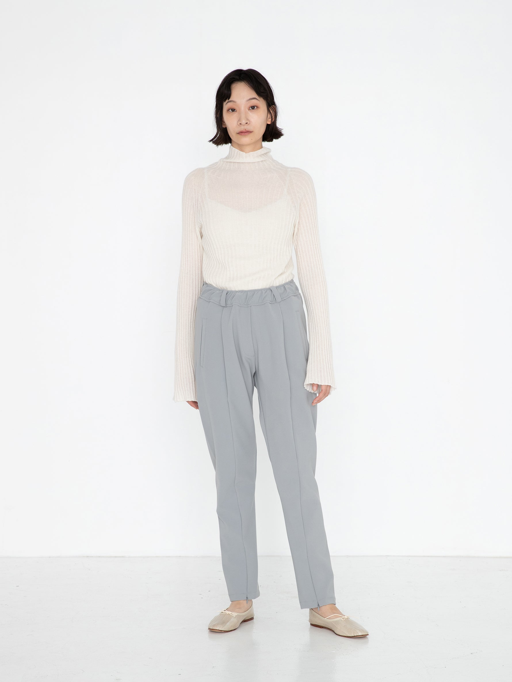 COGTHEBIGSMOKE | スリット付きナローレッグパンツ KAILEE ZIP SLIT TROUSERS