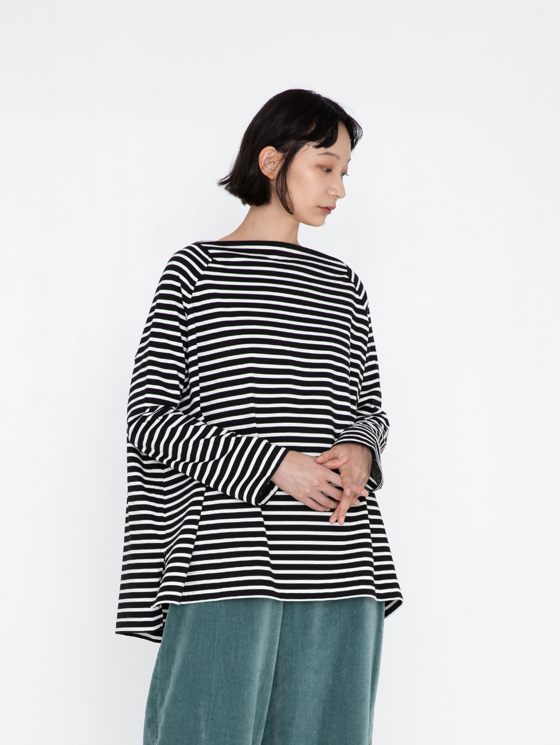 COGTHEBIGSMOKE | ボーダーラグランスリーブトップ KAREN NARROW RAGLAN TOP – H+HELIOTROPE