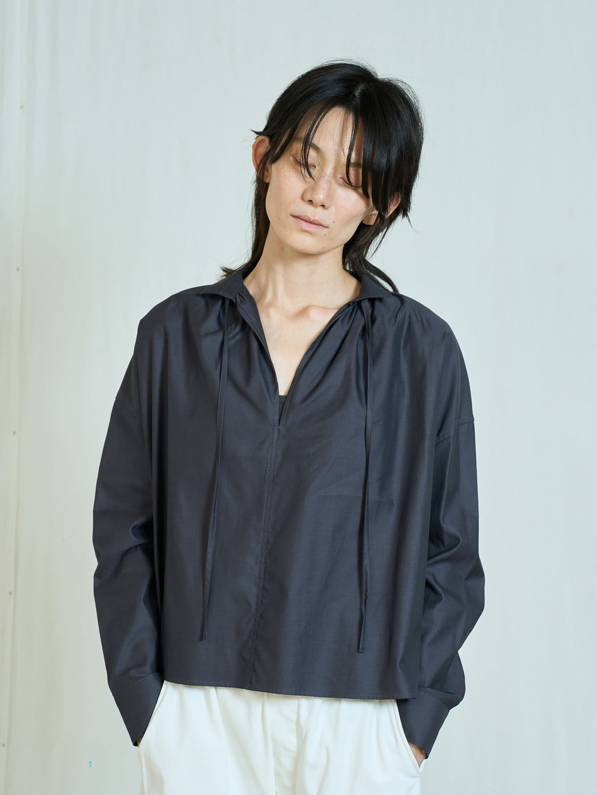 TICCA | スキッパーギャザーシャツブラウス TBFA-105