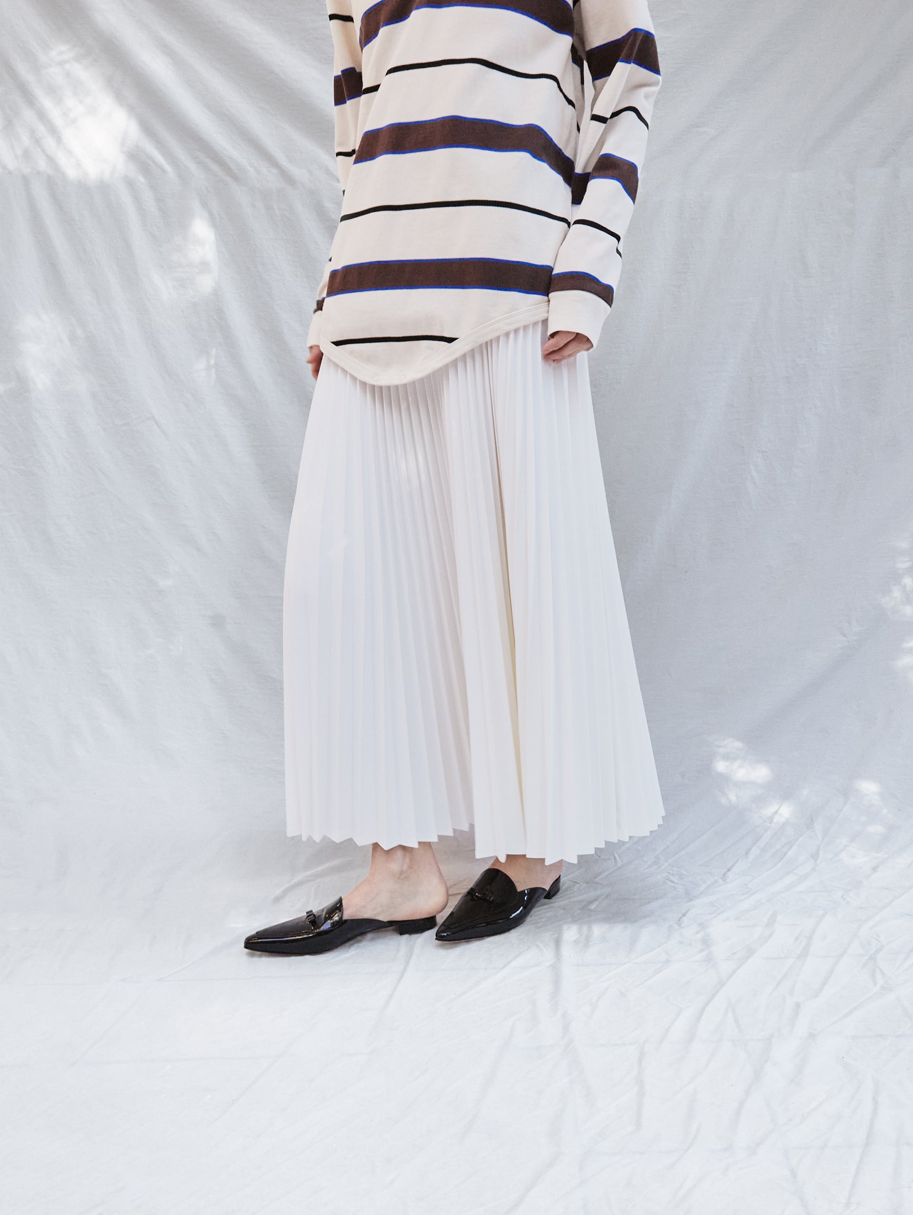 COGTHEBIGSMOKE | NESSA ACCORDION PLEATED SKIRT 14502-246-1404-1
