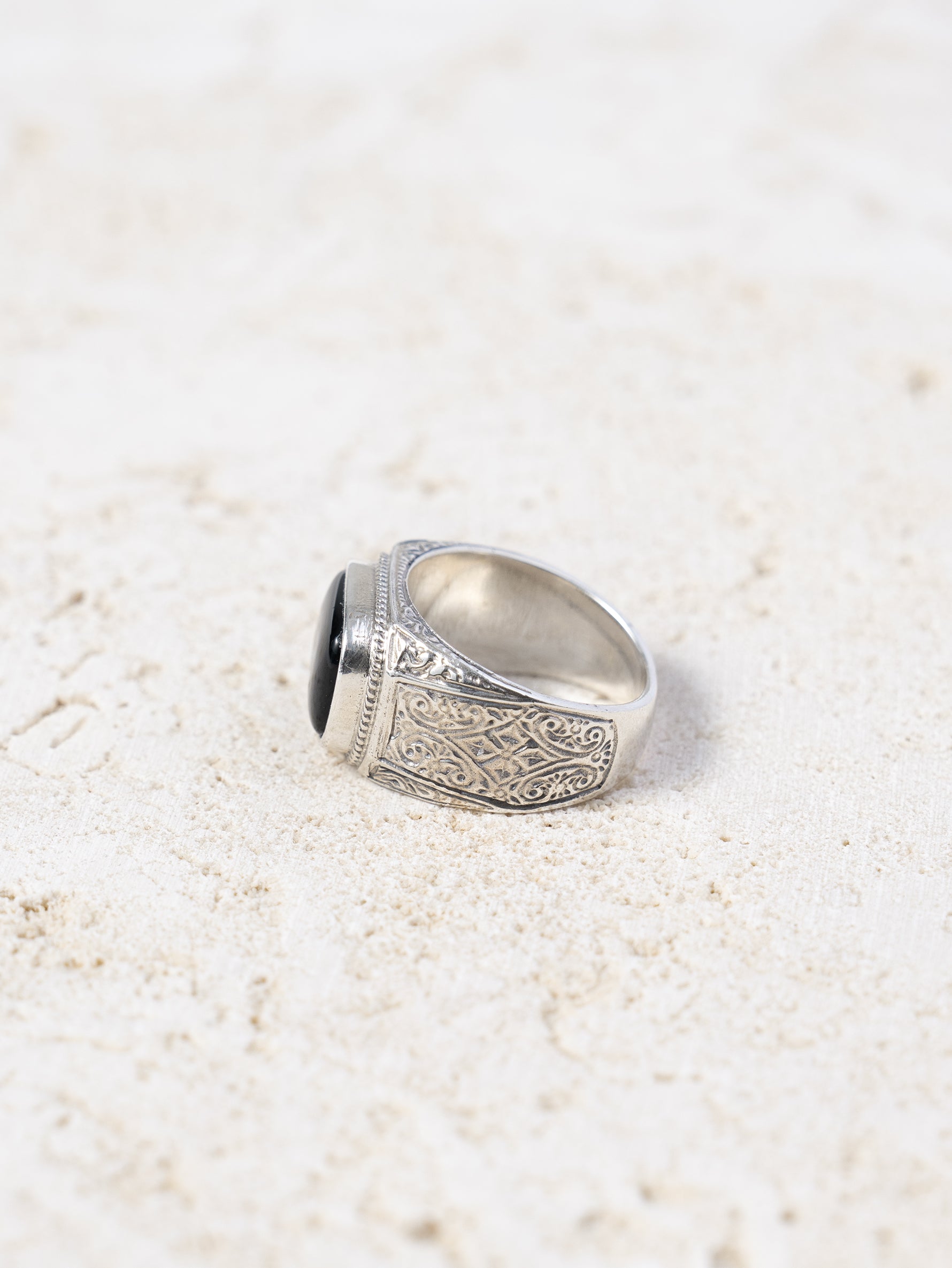 GEROCHRISTO | Classic Ring Silver 925 with Black Onyx