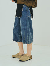 KURO | WIDE SPREAD CROPPED SHORTS