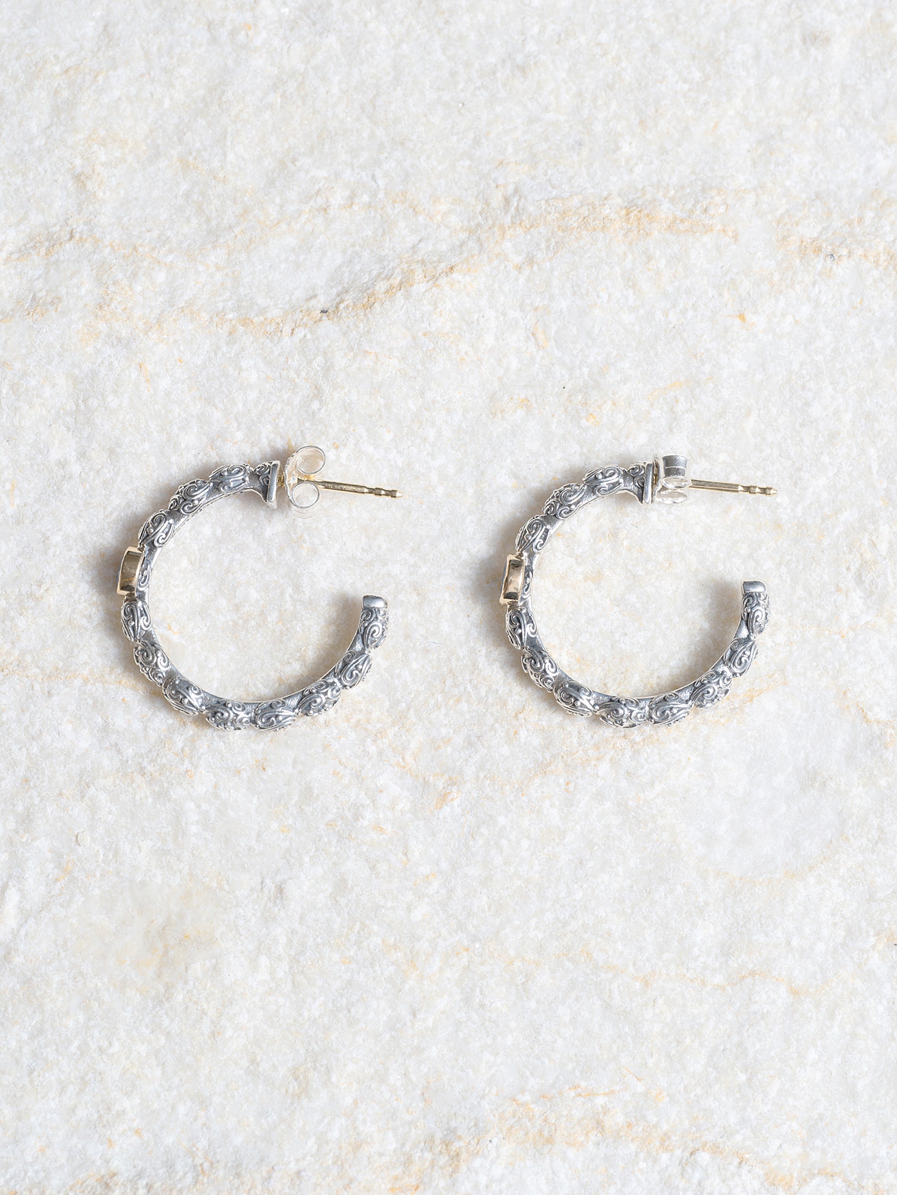 GEROCHRISTO | Sapphire Stone Hoop Pierce