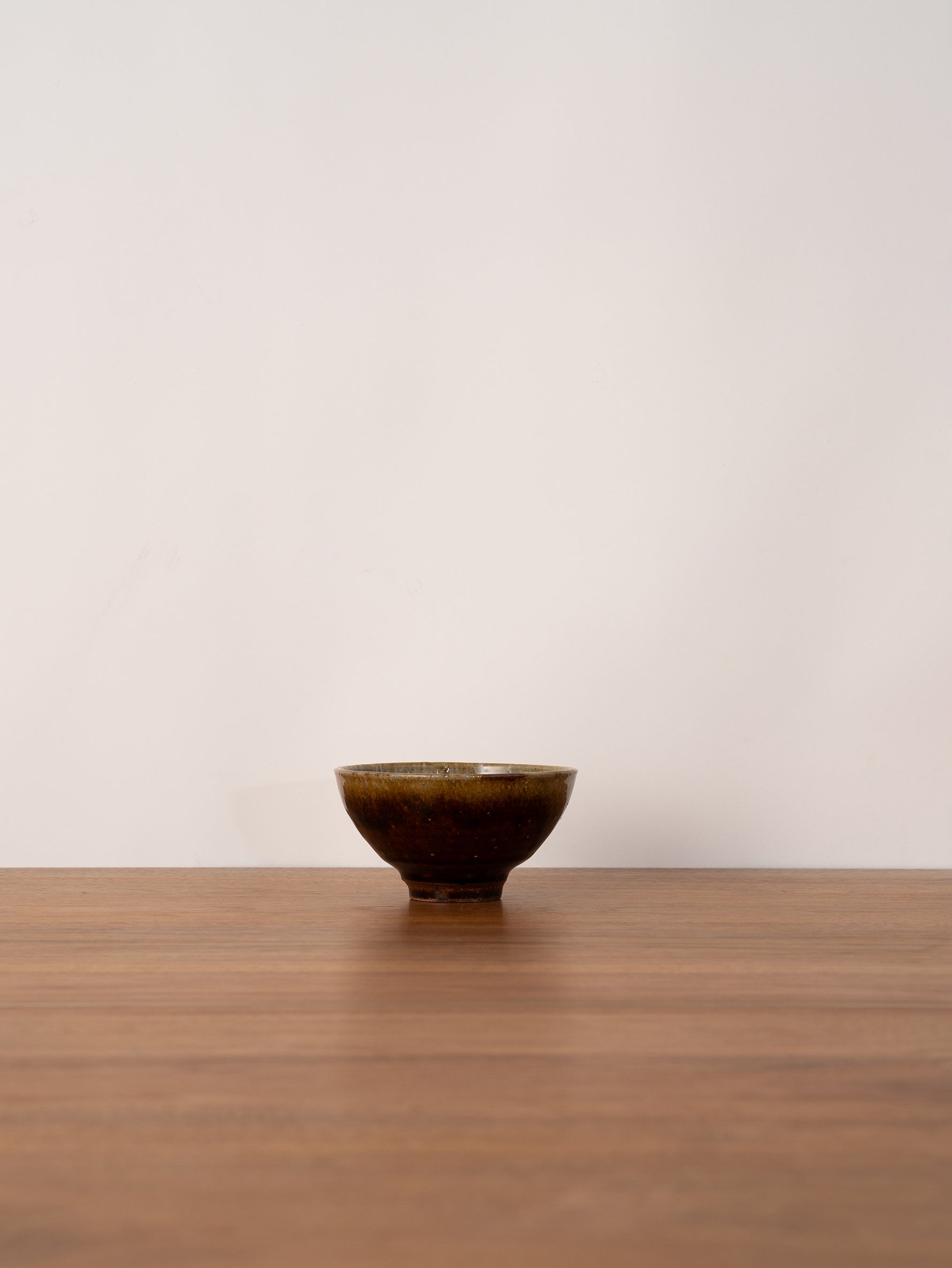 田尾明子 | 飯碗 B – H+HELIOTROPE