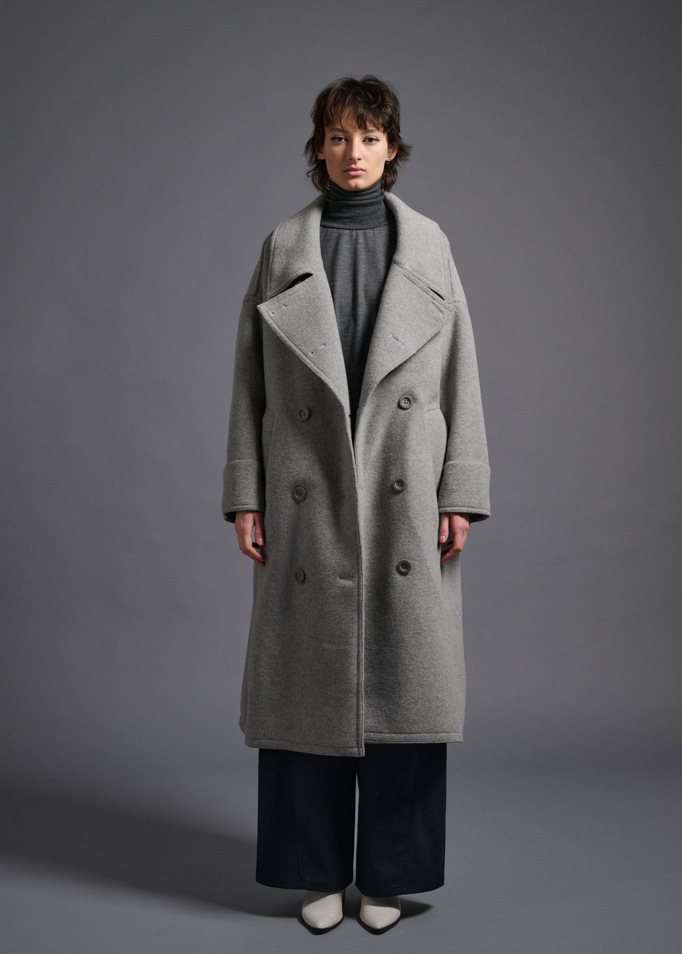 COGTHEBIGSMOKE | MARIE OVERSIZED COAT 13802-218-1301-1 – H+