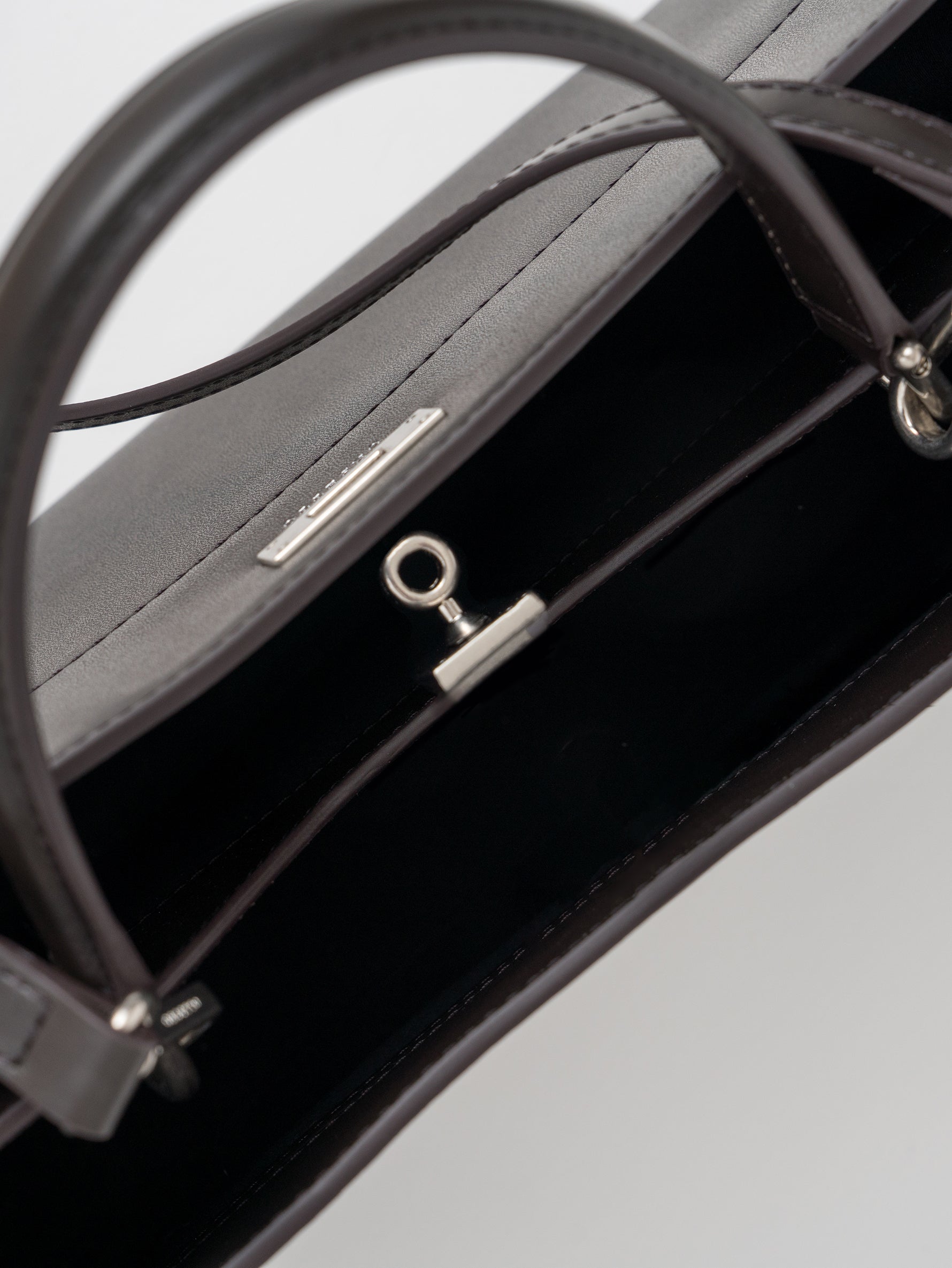 ORSETTO |  スクエアハンドバッグ01-158-02 SCATOLA