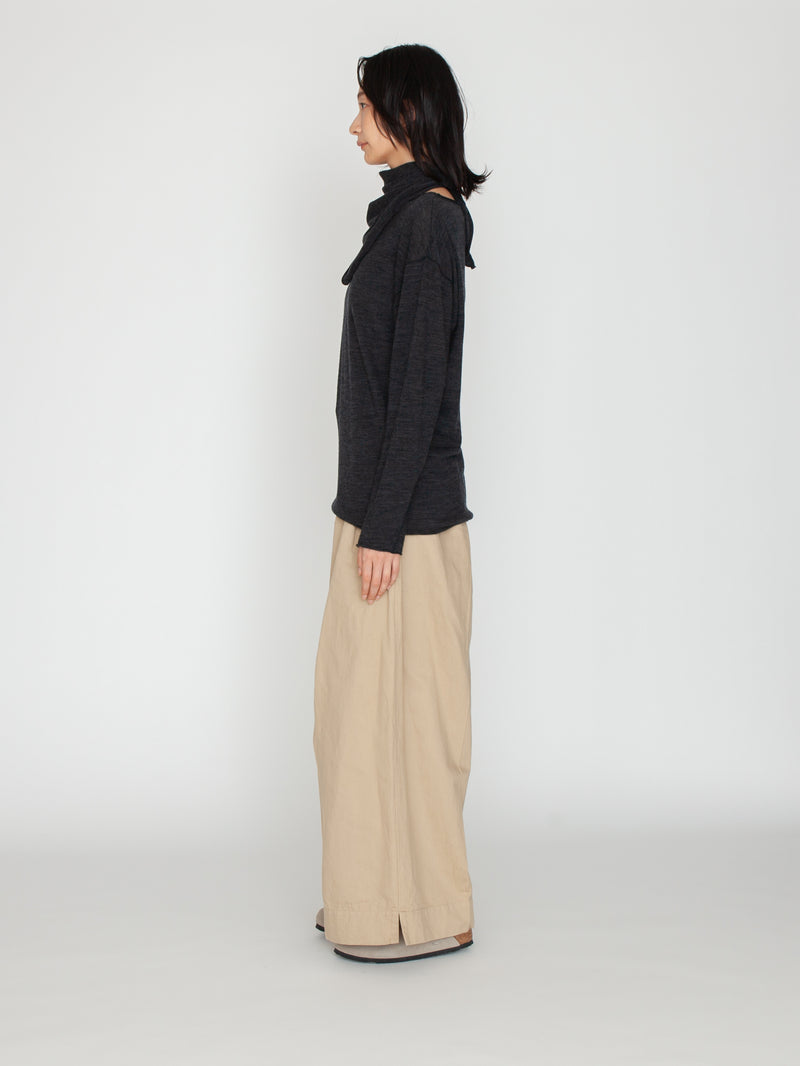 GGG | Roll Neck Long Sleeve Pull Over with Stole 02-01-1756