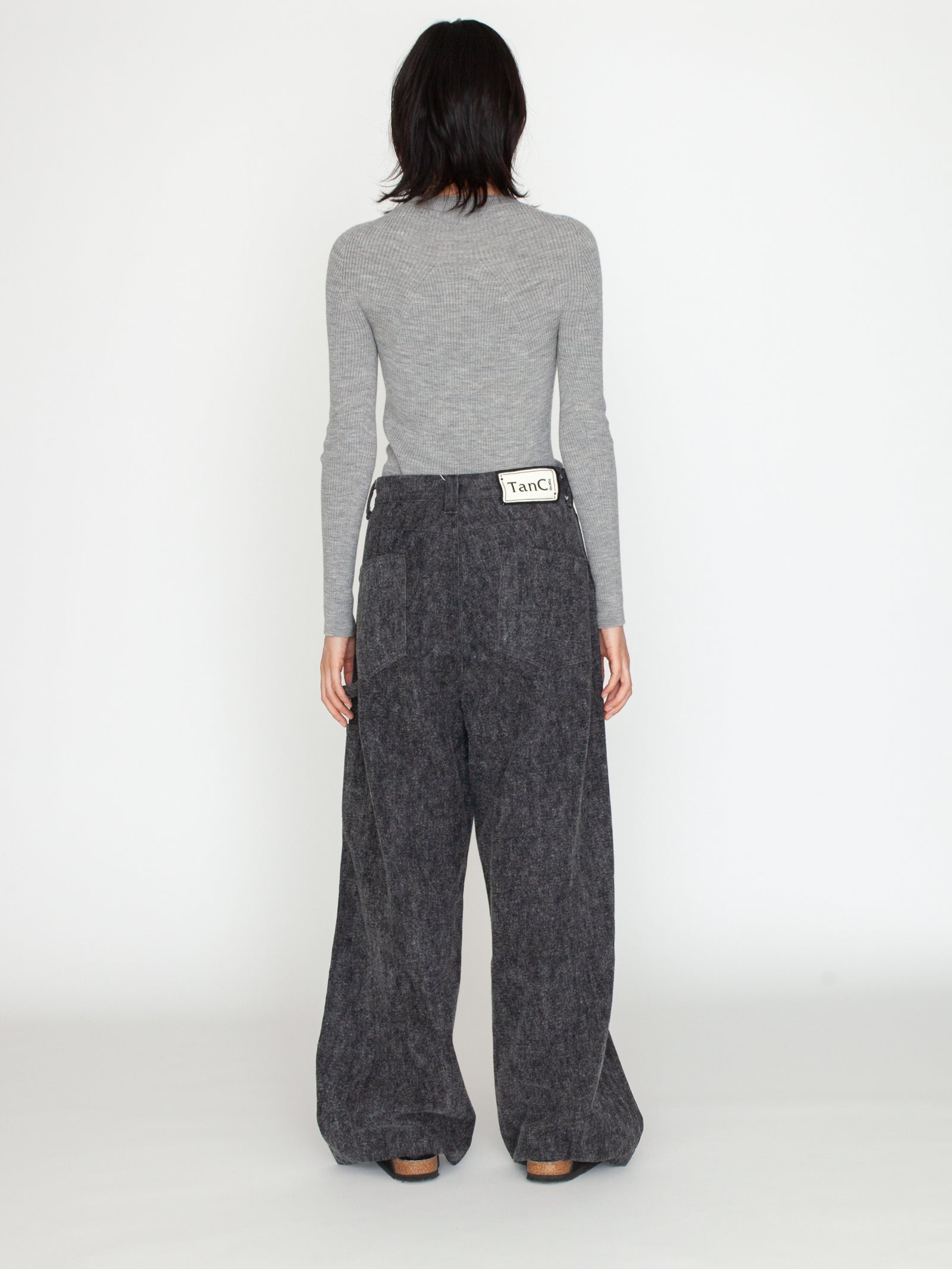 tanC tokyo h beauty&youth デニム TanC TOKYO | インディゴデニムパンツ – H+HELIOTROPE