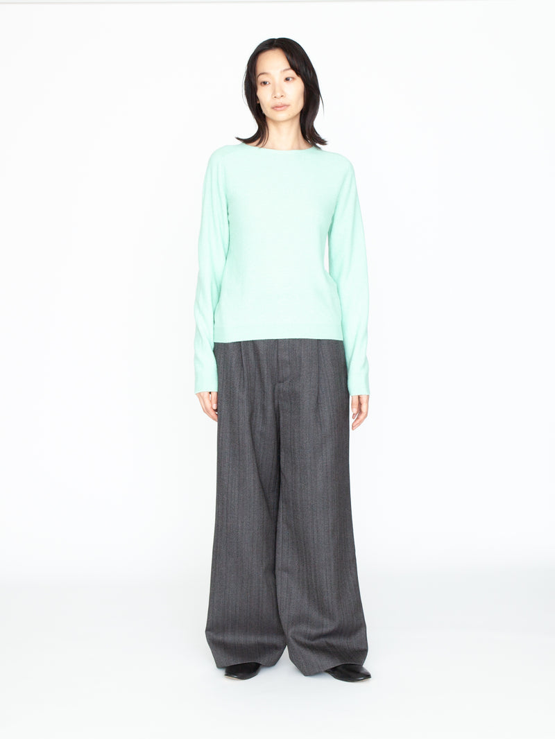 enrica | カシミヤセーブルミドルゲージシームレスニット – H+