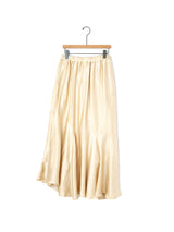 enrica | シルクサテンティアードスカート SKIRT087-2