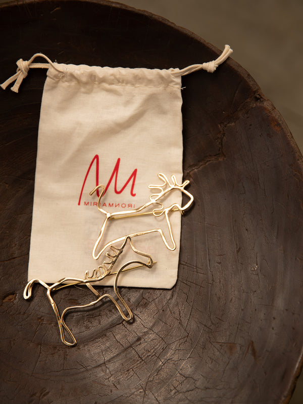 Miriam Nori  | spilla/broach/ spilla leone a cornice