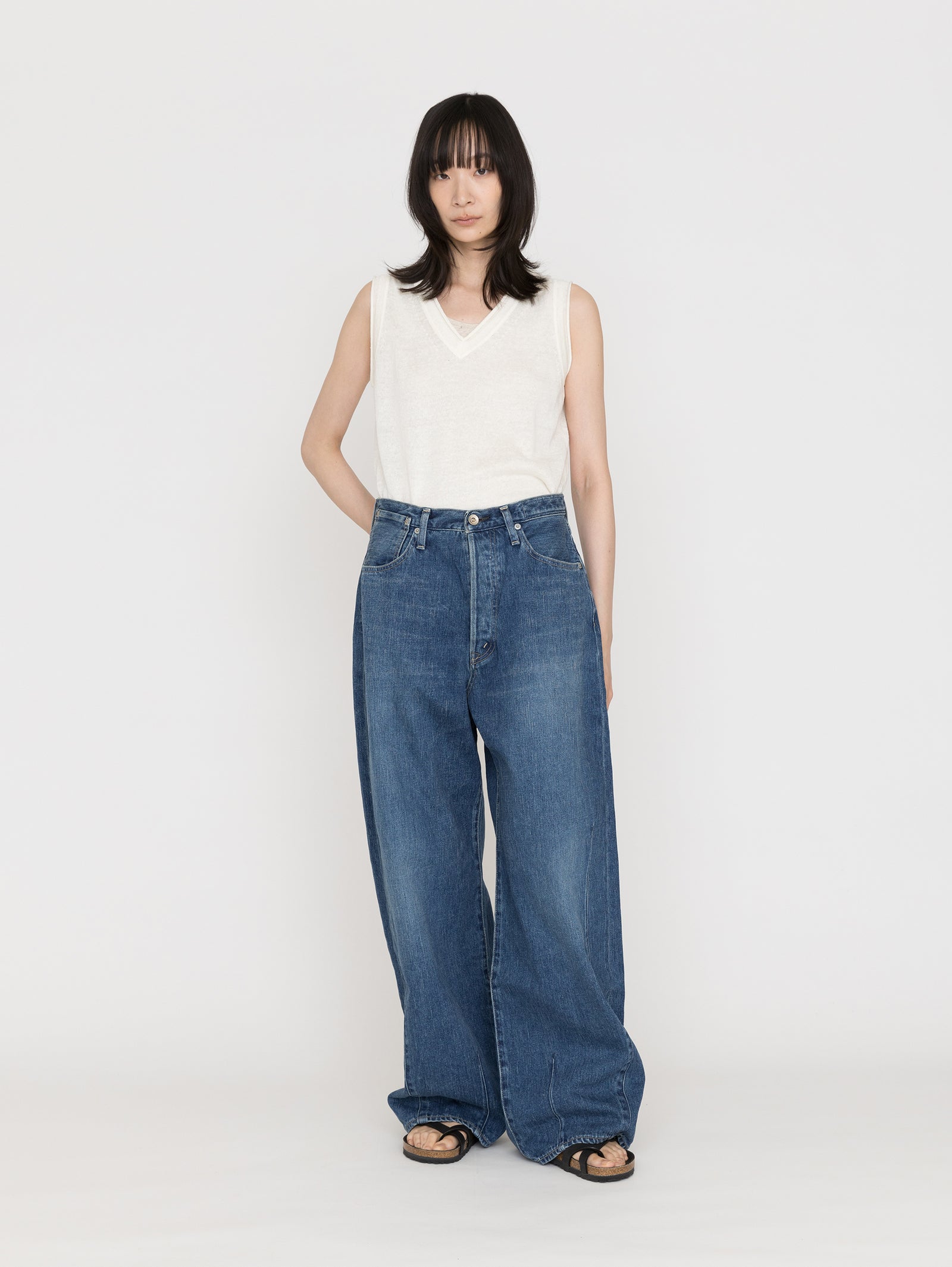 KURO | STRUCTURE 964184 – H+HELIOTROPE