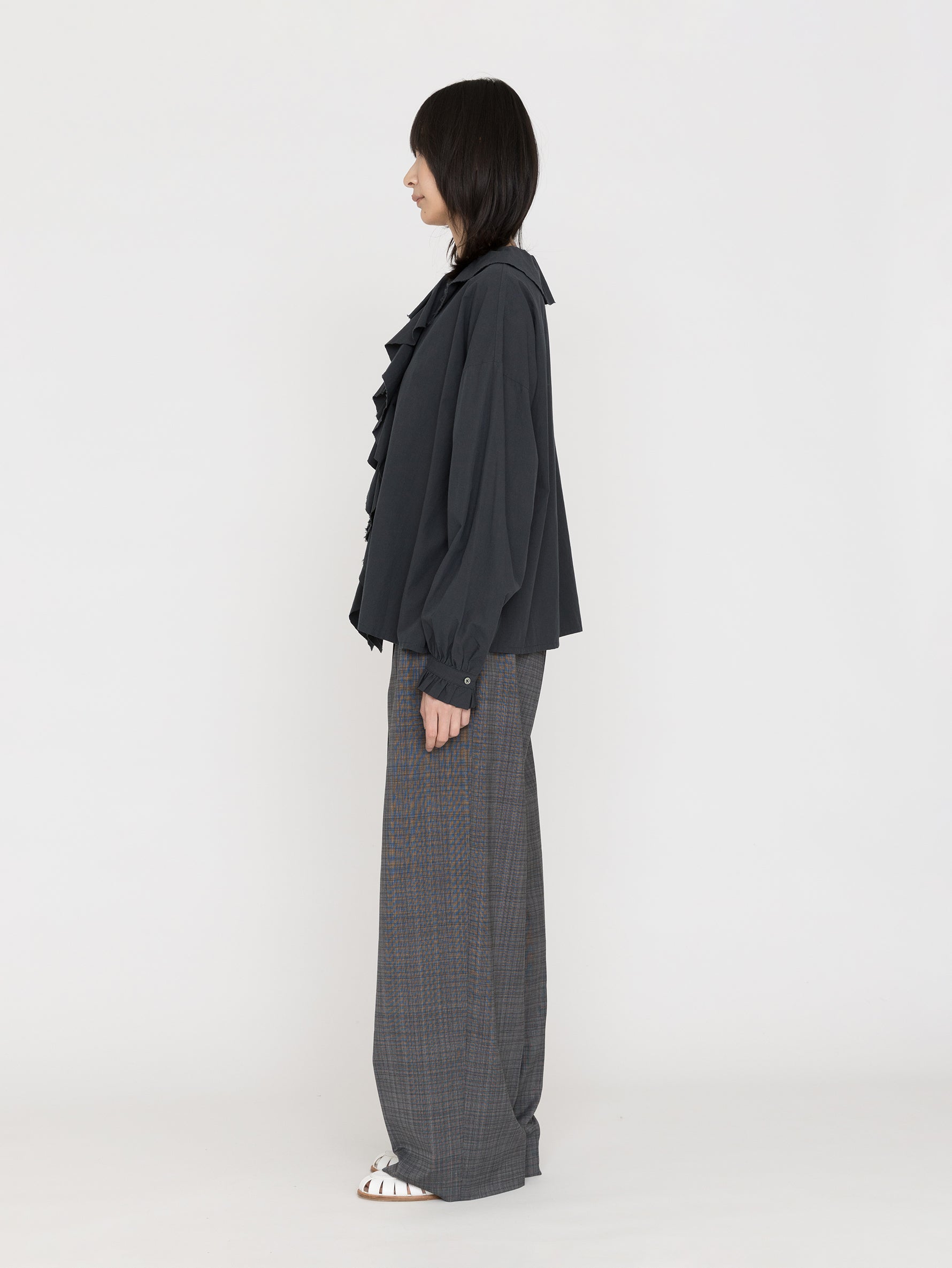 kagure | フリルカラーシャツ GA26130-2031102
