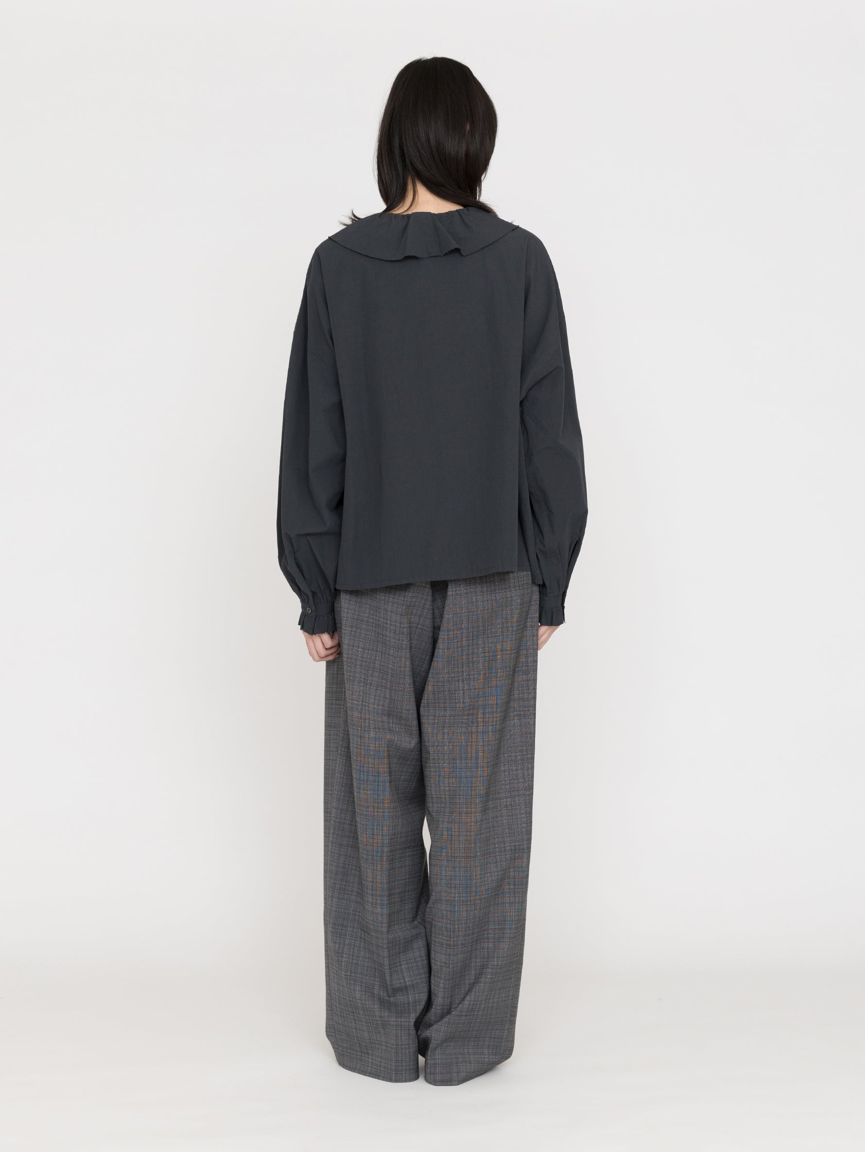 kagure | フリルカラーシャツ GA26130-2031102