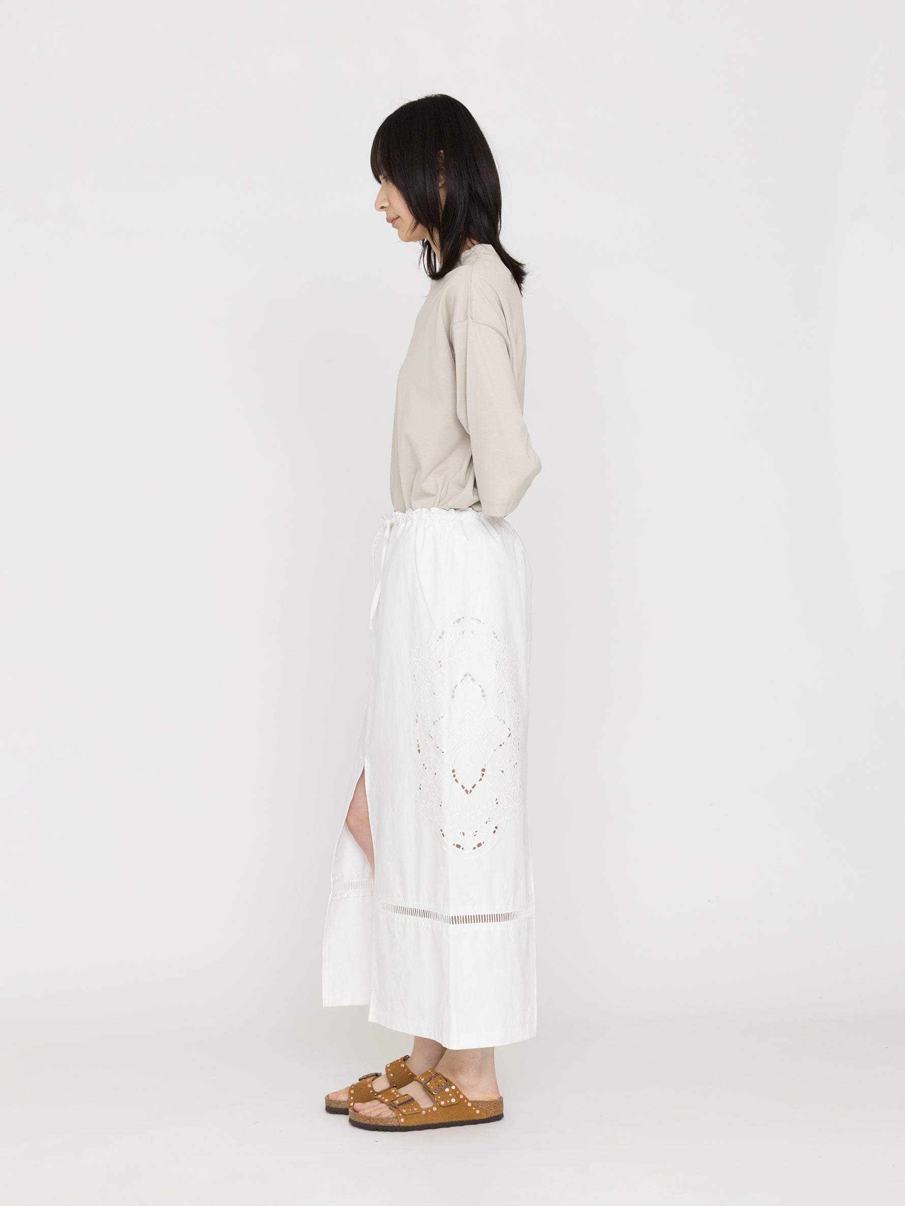 VIOLETTE ROOM | EMBROIDERY SK VR261312