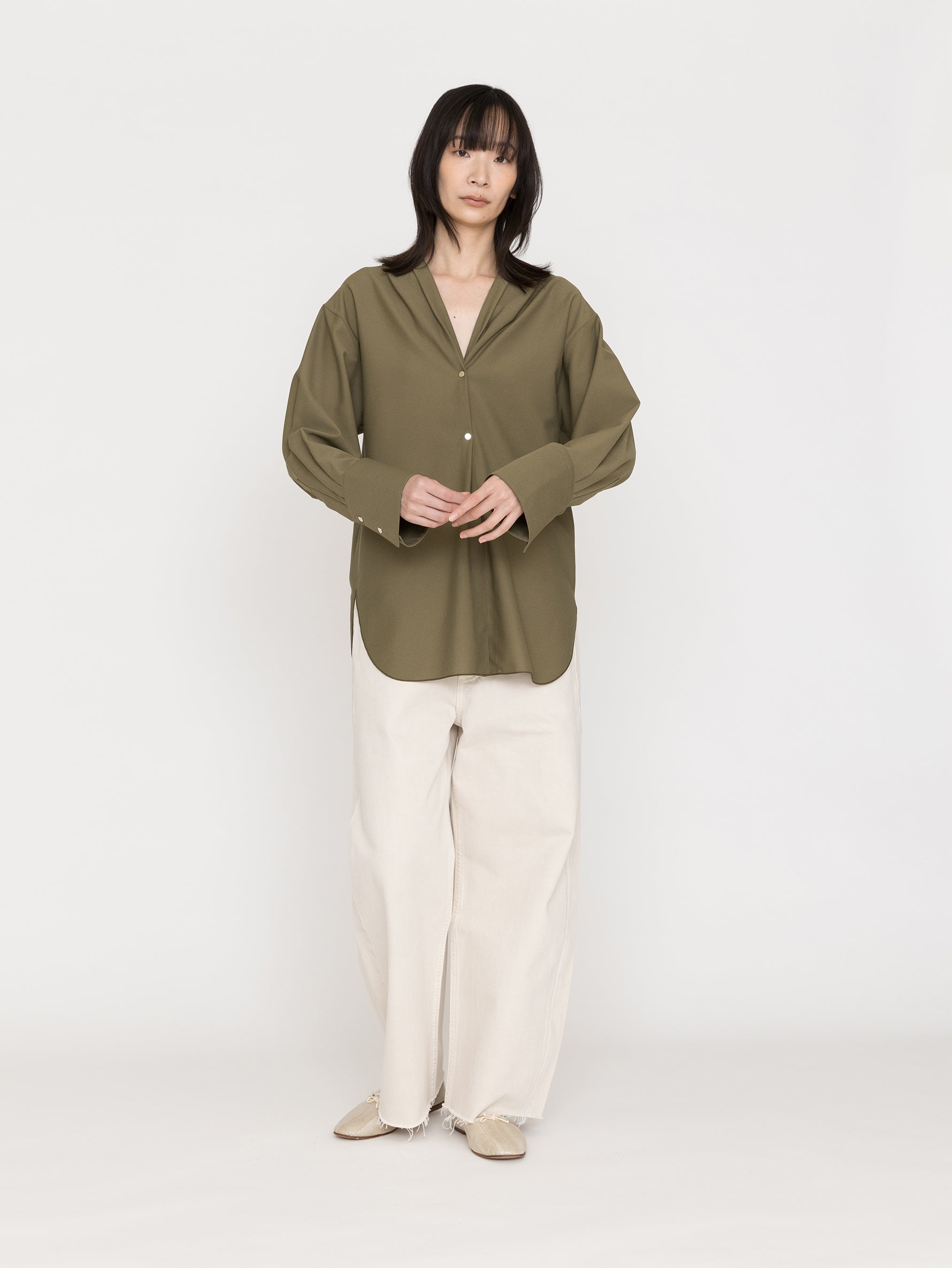 GGG | No Color Easy Shirt Jacket 02-01-1870