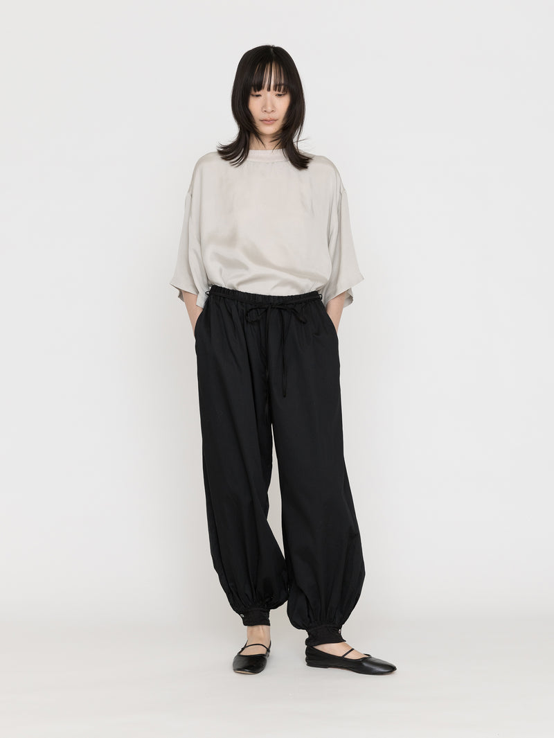 enrica | ハンドウォッシュドドレープパンツ PANTS 156 – H+HELIOTROPE