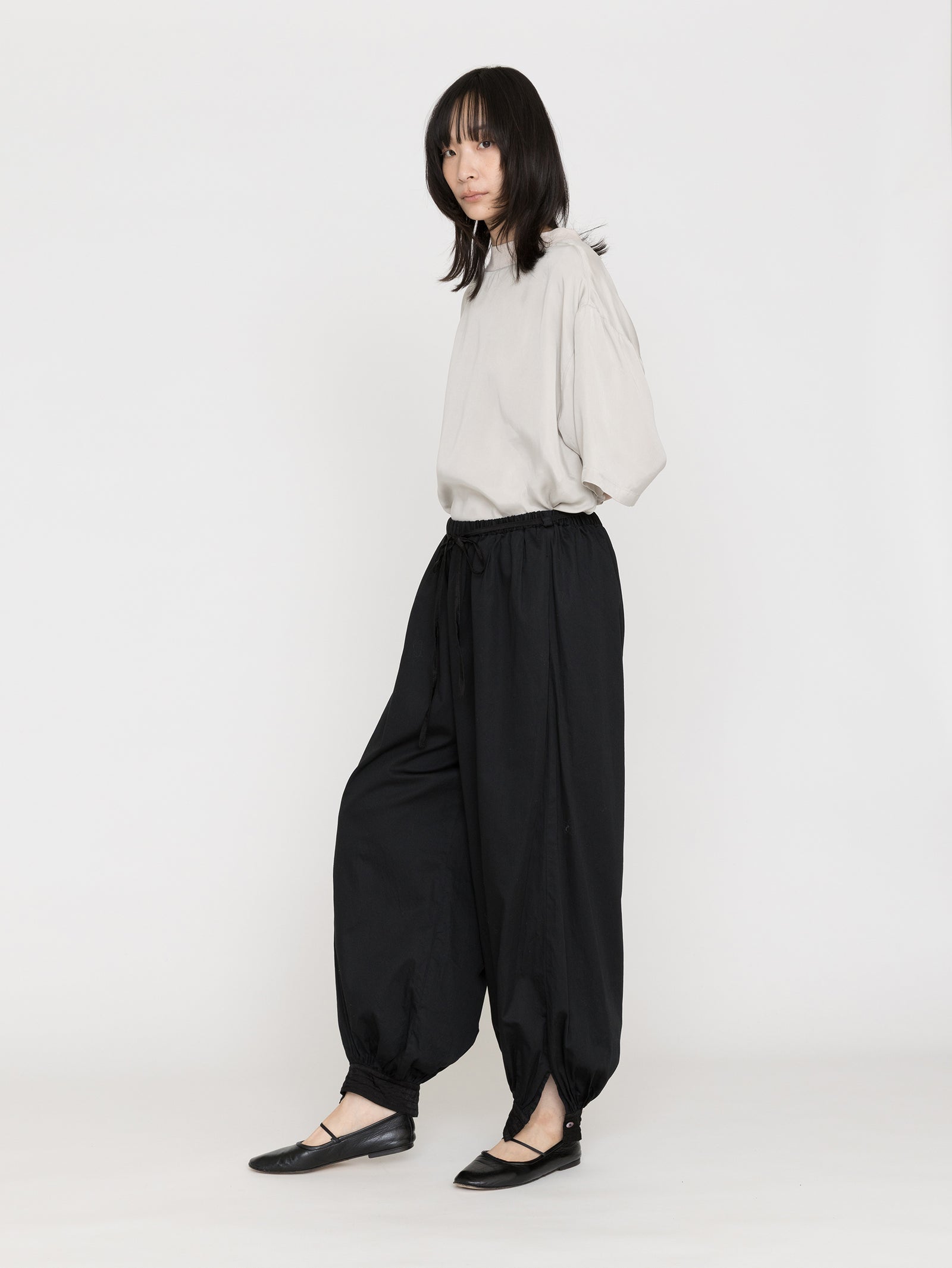 enrica | ハンドウォッシュドドレープパンツ PANTS 156 – H+HELIOTROPE
