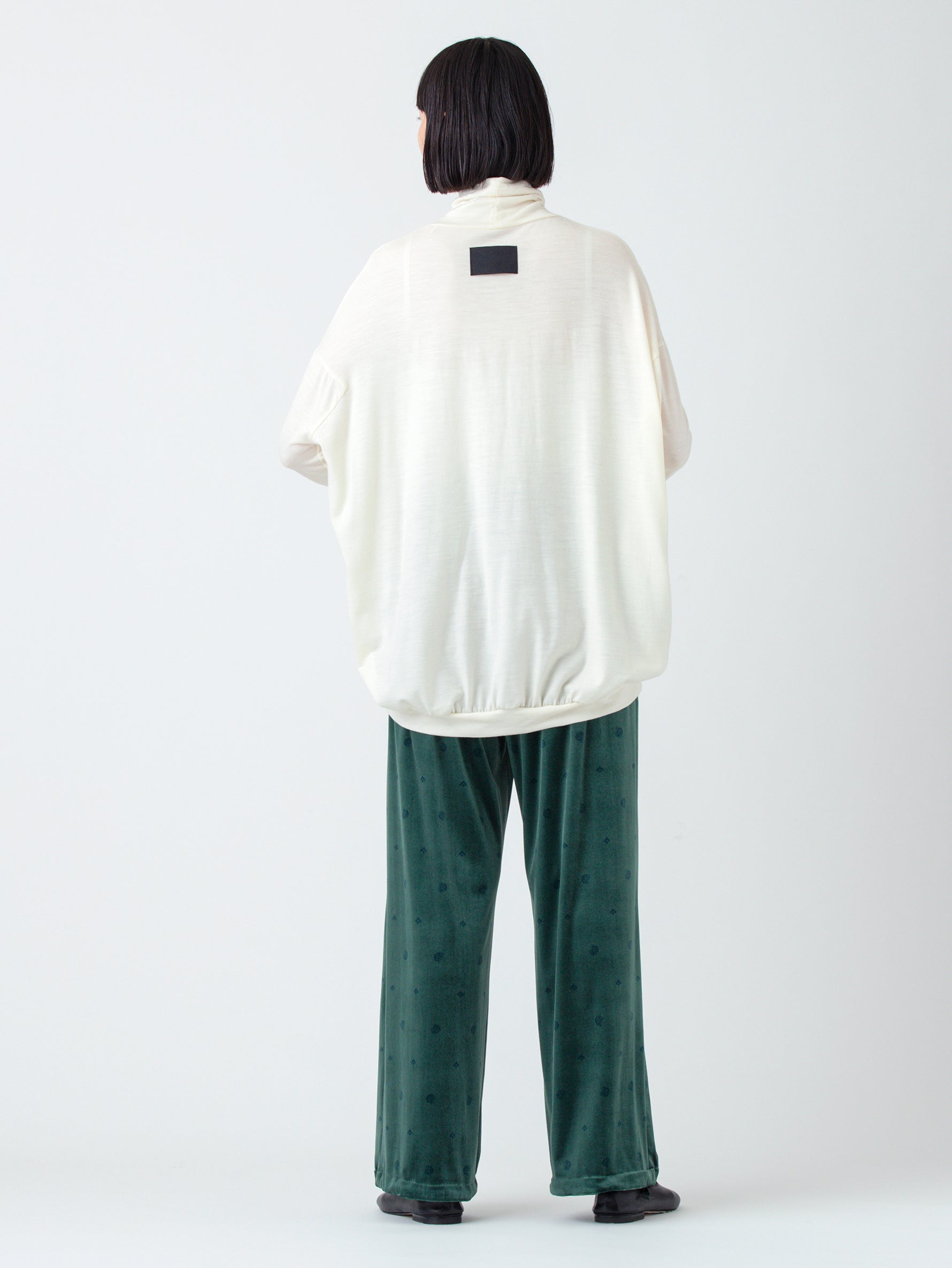 COGTHEBIGSMOKE | ナロースリーブハイネックトップ IVA NARROW SLEEVE HIGH-NECK