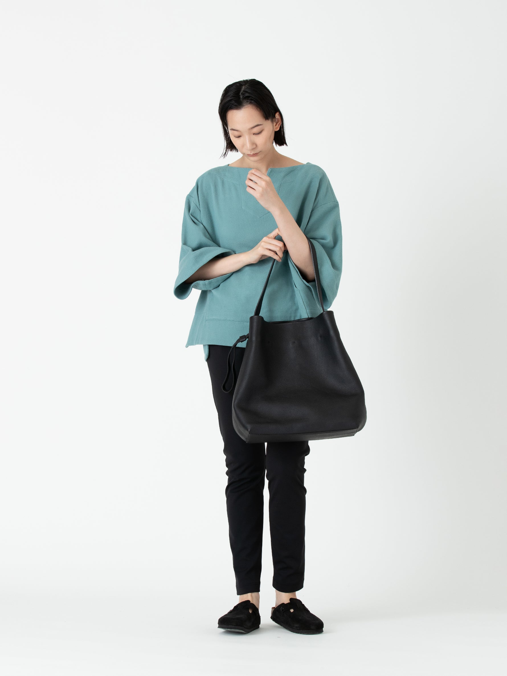 MARY AL TERNA | WRAPPING TOTE BAG MA4103BG-17
