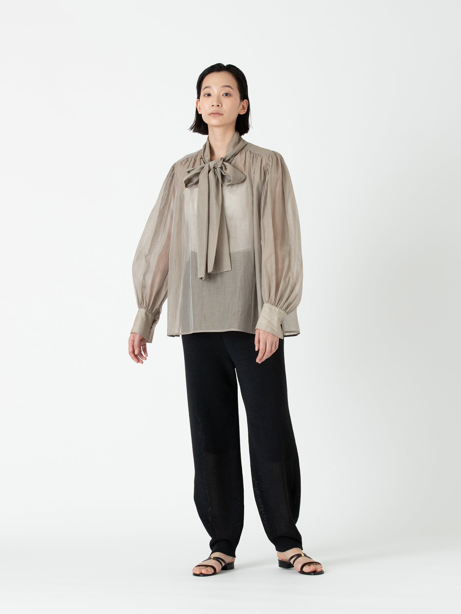 BOWTE | コットンシルクボウタイブラウス – H+HELIOTROPE