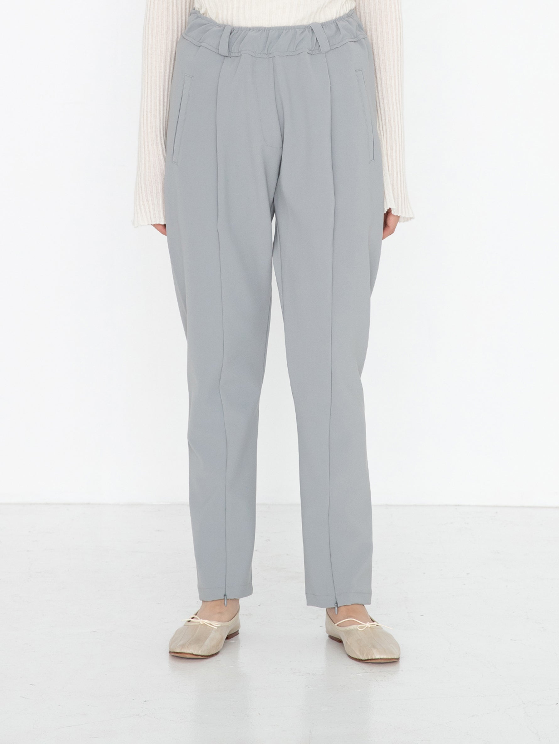 COGTHEBIGSMOKE | スリット付きナローレッグパンツ KAILEE ZIP SLIT TROUSERS