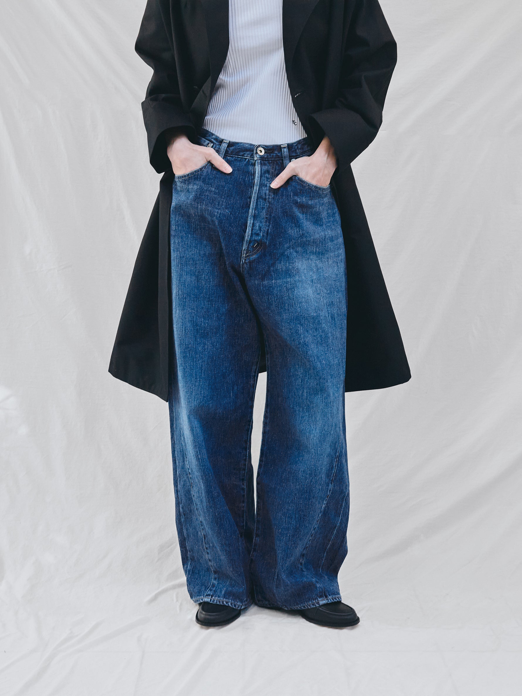 KUROデニムSTRUCTURE FADED INDIGO サイズ28新品未使用 KURO SIGNATURE 