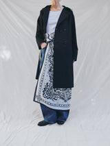 【予約商品】manipuri |  ＜別注 コットンシルクストール120＞メドウバンダナ white×NAVY 0161333801