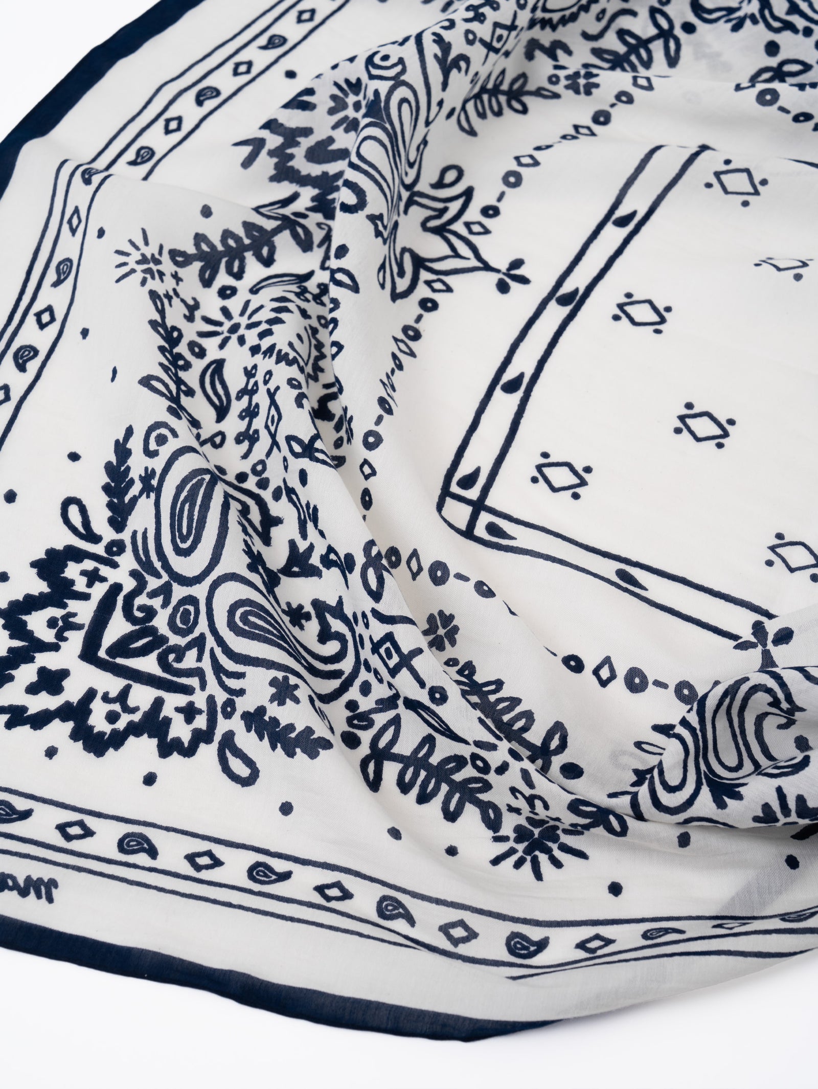 manipuri | ＜別注 コットンシルクストール＞メドウバンダナ white