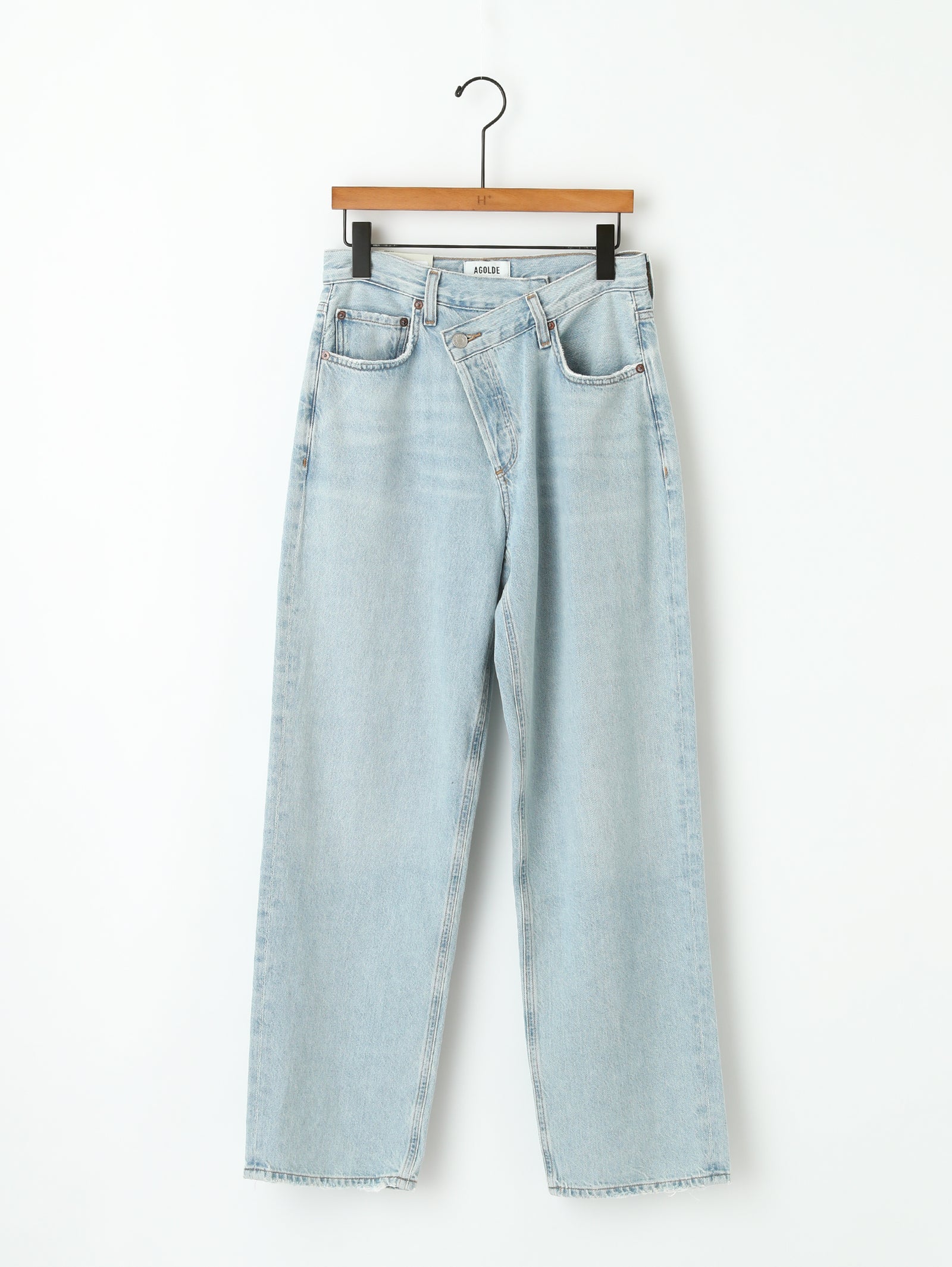 AGOLDE_CRISSCROSSUPSIZEDJEAN_1 AGOLDE_CRISSCROSSUPSIZEDJEAN_1
