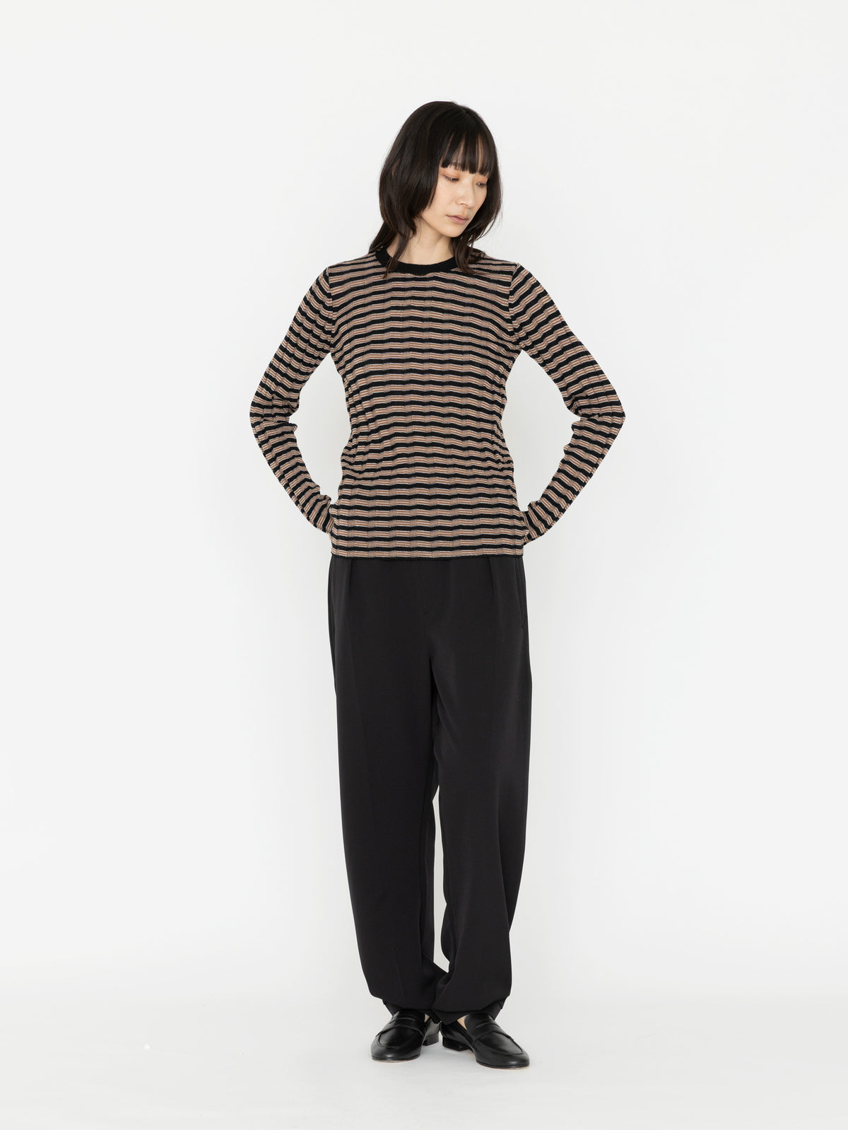 BATONER | SOLID WOOL WIDE RIB BORDERCREW NECK BN-26FL-019