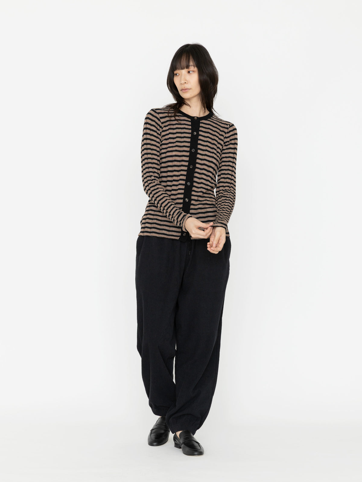 BATONER | SOLID WOOL WIDE RIB BORDER CREW NECK CARDIGAN BN-26FL-020