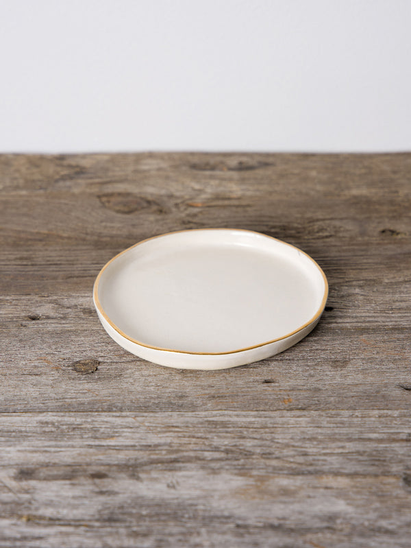 ucacoceramics | serie habiller plat15 乳白色×金彩取り分け皿