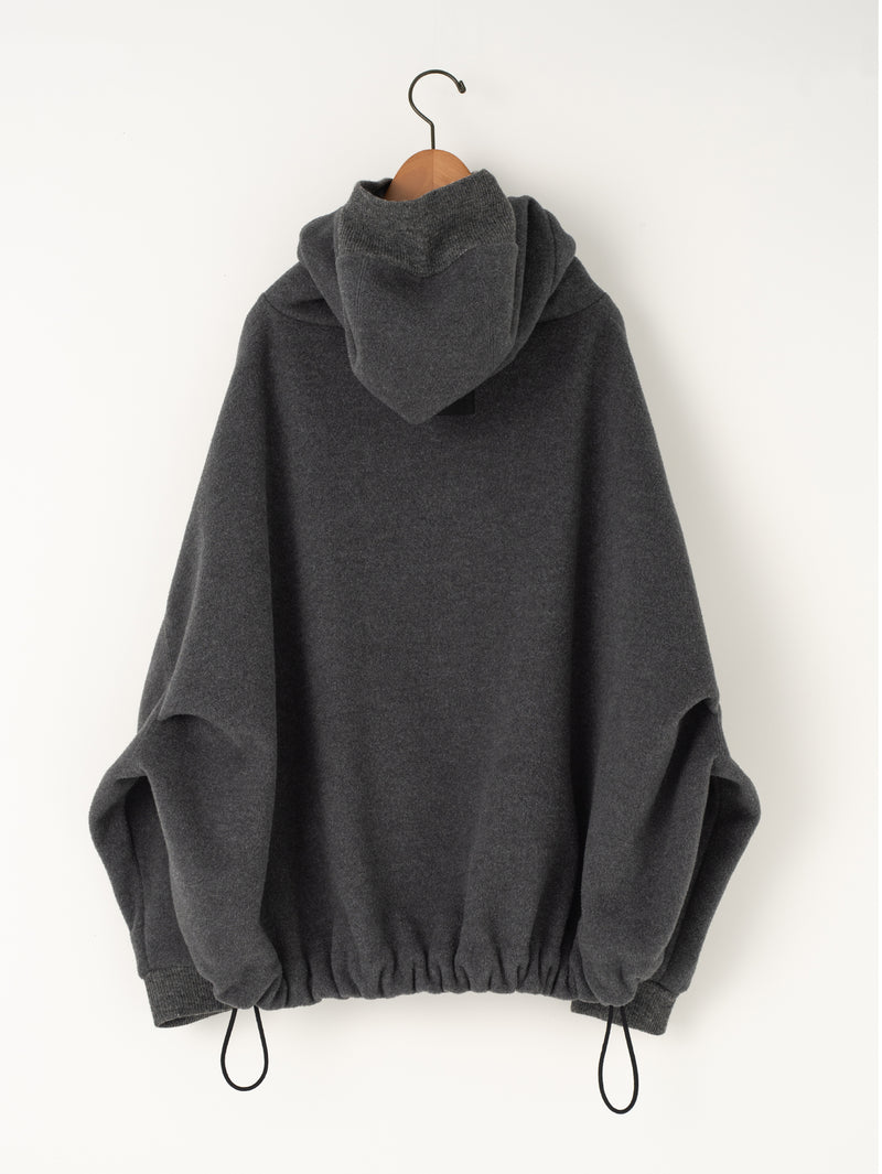 COGTHEBIGSMOKE | ワイドボディショート丈パーカー KNOLL CROPPED HOODY