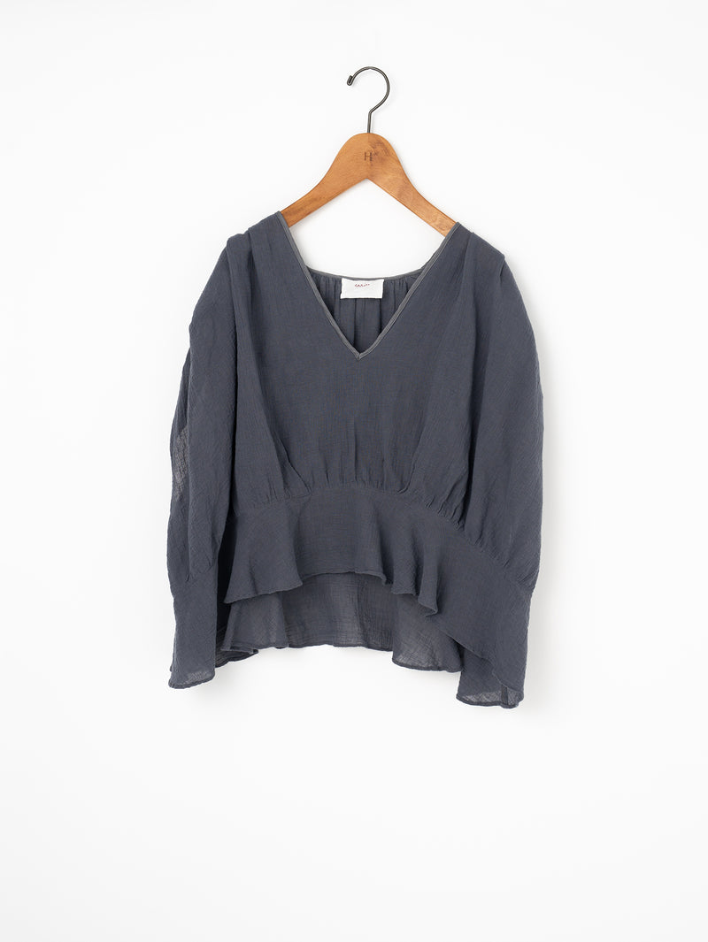 enrica | コットンWAVY Vネックトップス