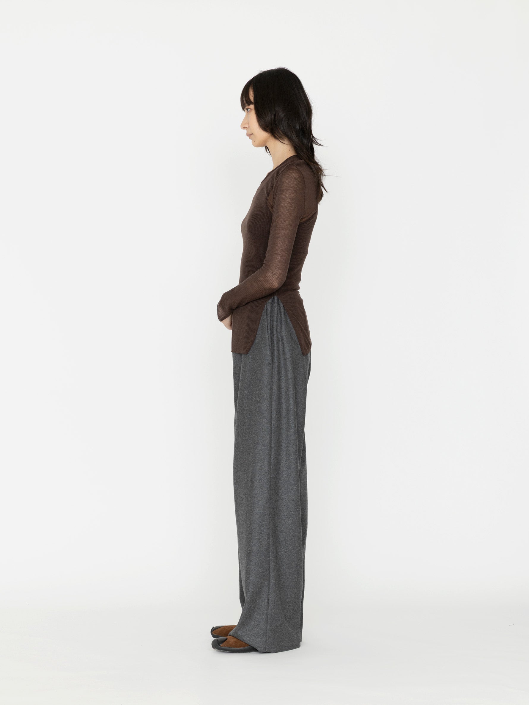 GGG | Side Slit V Neck Long Sleeve T 02-01-1963