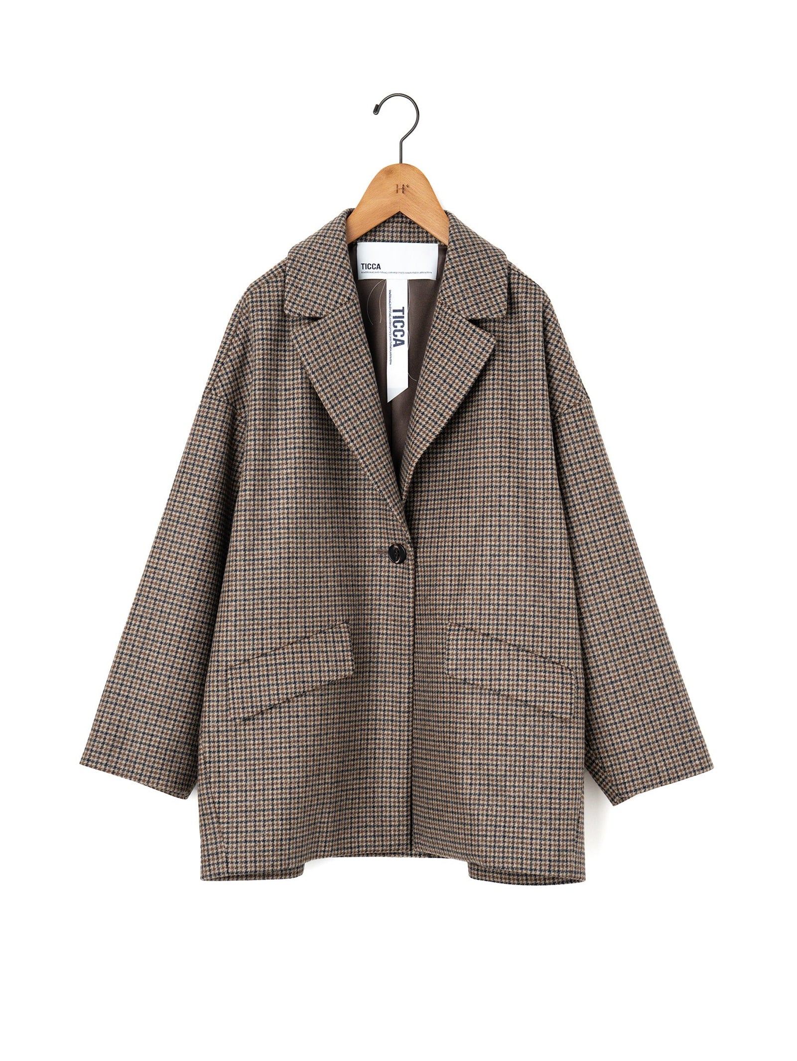 美品✨TICCA ノーカラー　ジャケット　コート　グレンチェック　ブラウン TICCA |チェックジャケコート/TBEA-521.ブラウンチェック – H+HELIOTROPE