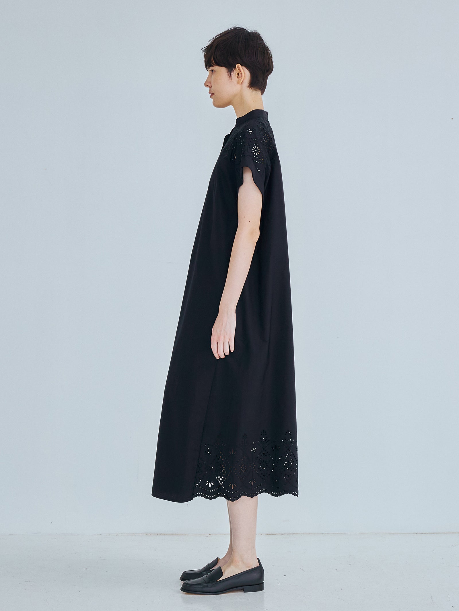 TICCA |TBFS-123 ﾚｰｽﾌﾚﾝﾁﾜﾝﾋﾟｰｽ / navy , khaki（色別注） – H+HELIOTROPE