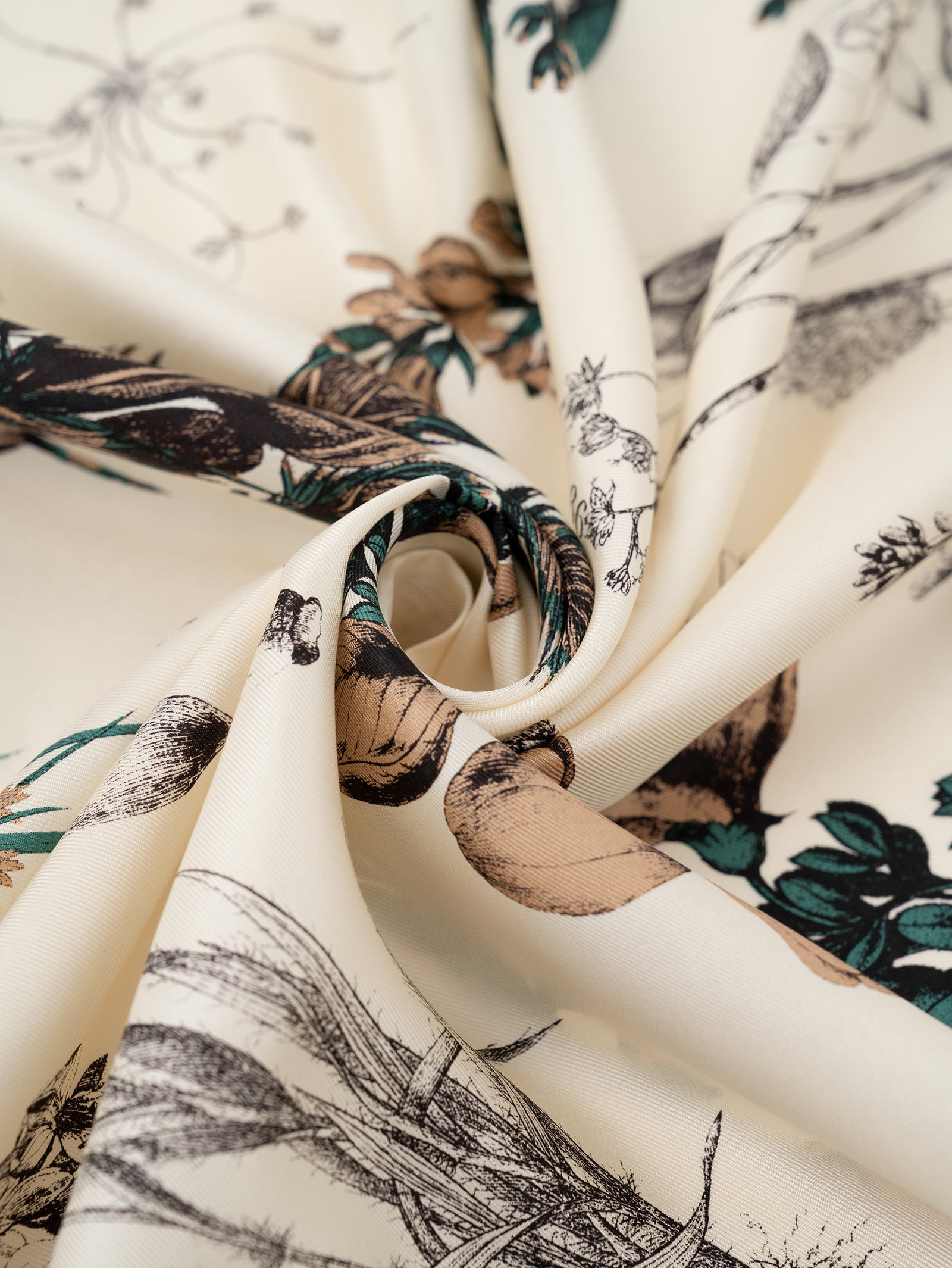 manipuri | ＜シルクスカーフ65＞ボタニカル – H+HELIOTROPE