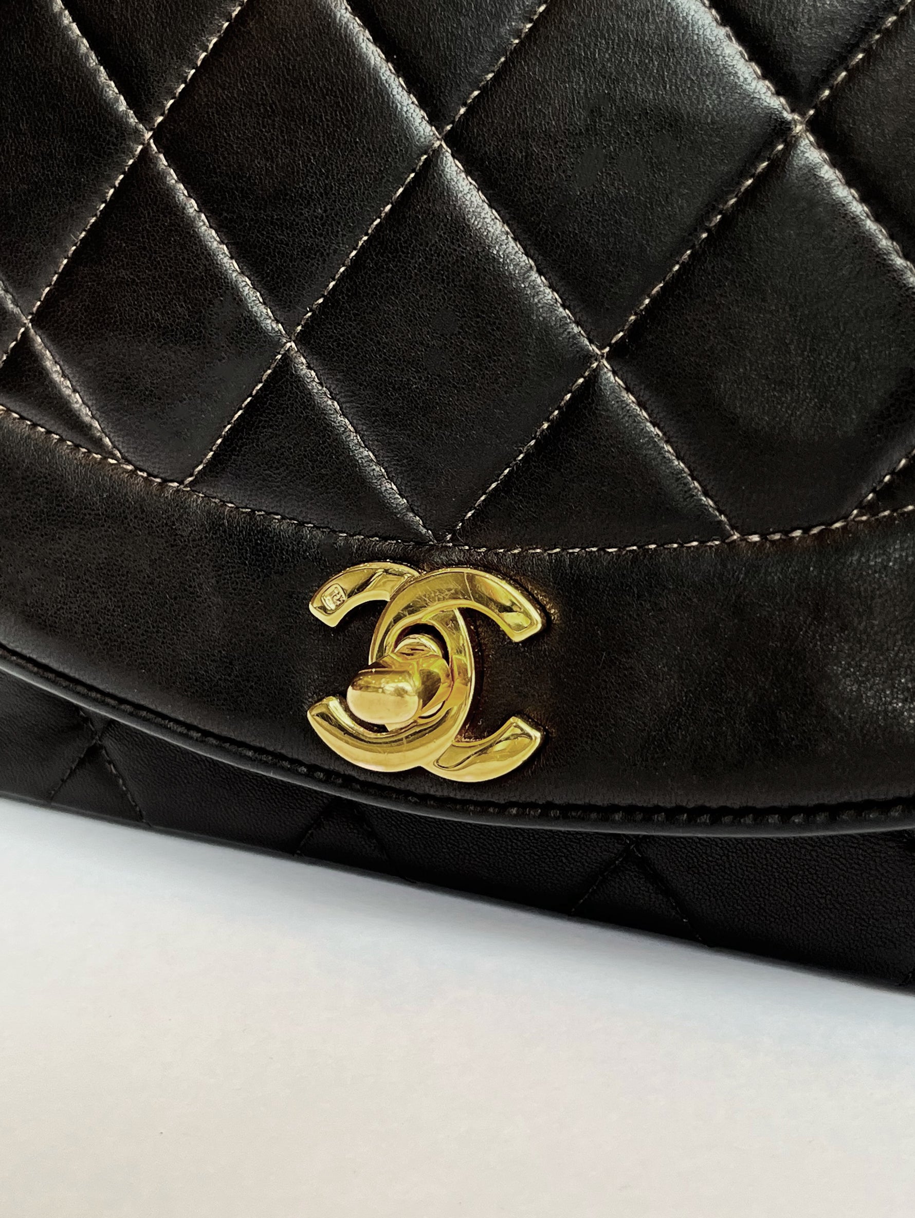 VINTAGE CHANEL｜ ダイアナ チェーンショルダーバッグ