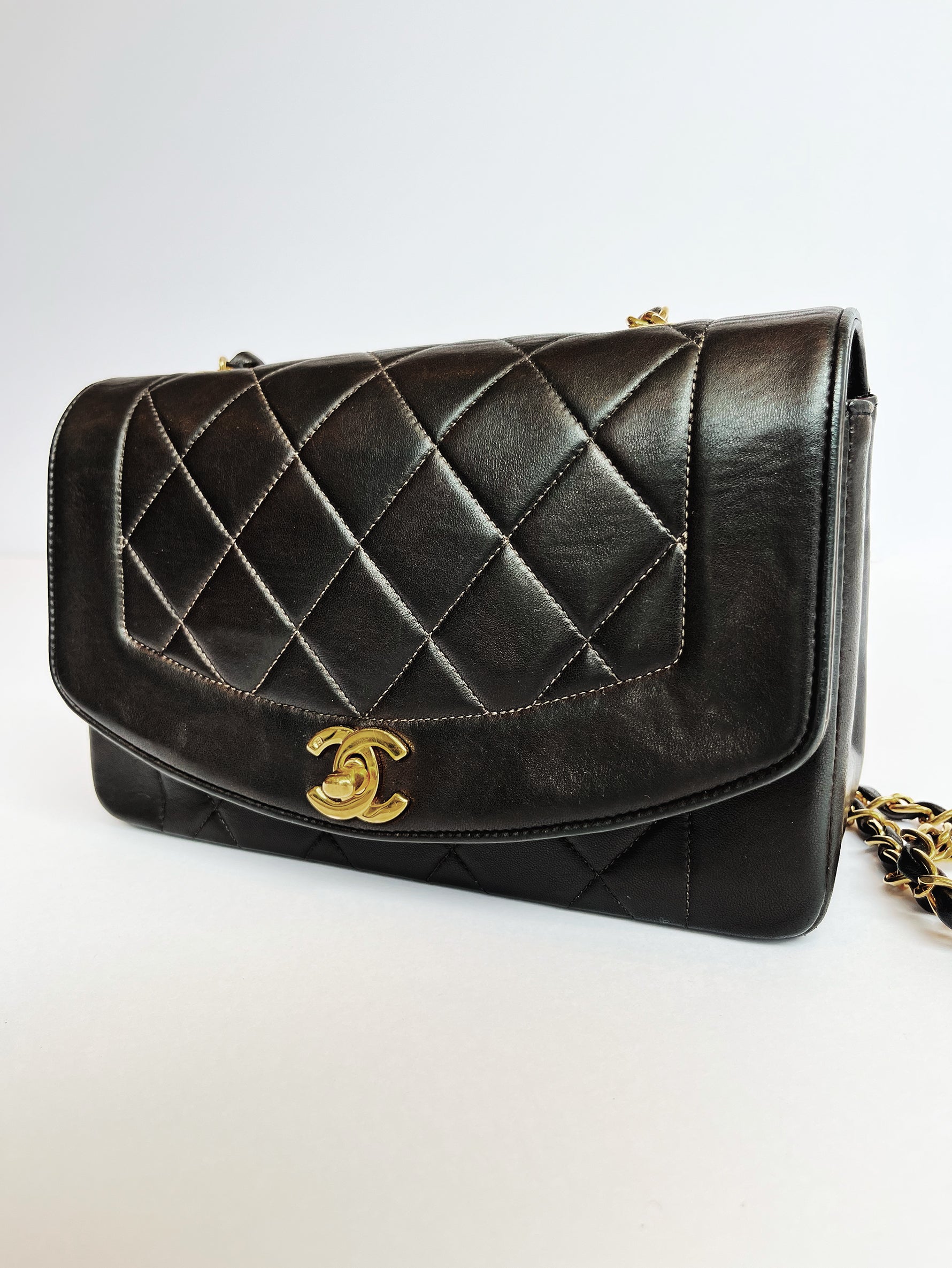 VINTAGE CHANEL｜ ダイアナ チェーンショルダーバッグ